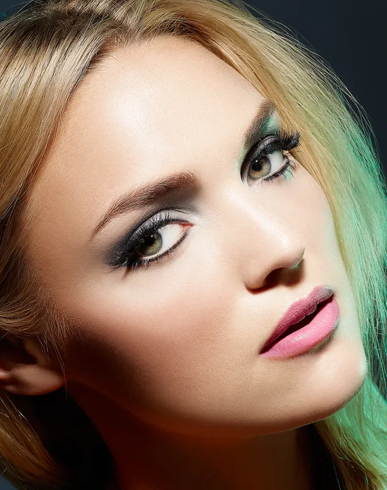 Nika Lauraitis Smokey &amp; Pink 7.1