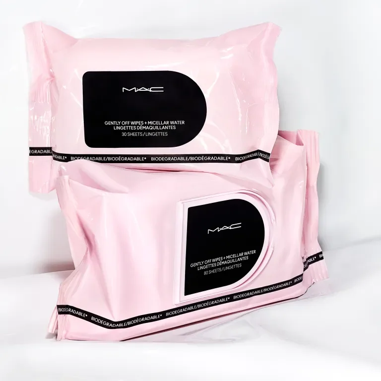 MAC Gently Off Wipes
