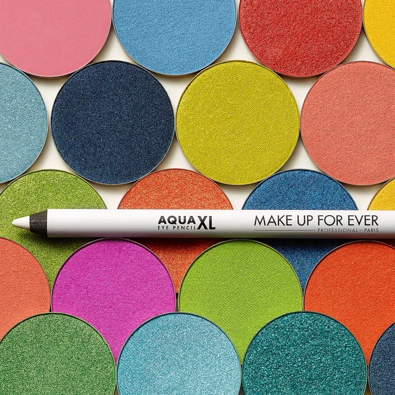 Artist Shadows with AXL