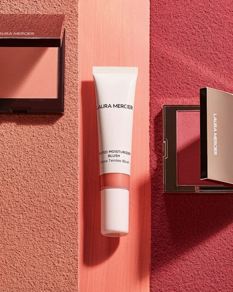 Laura Mercier Tinted Moisturizer Blush Graphic
