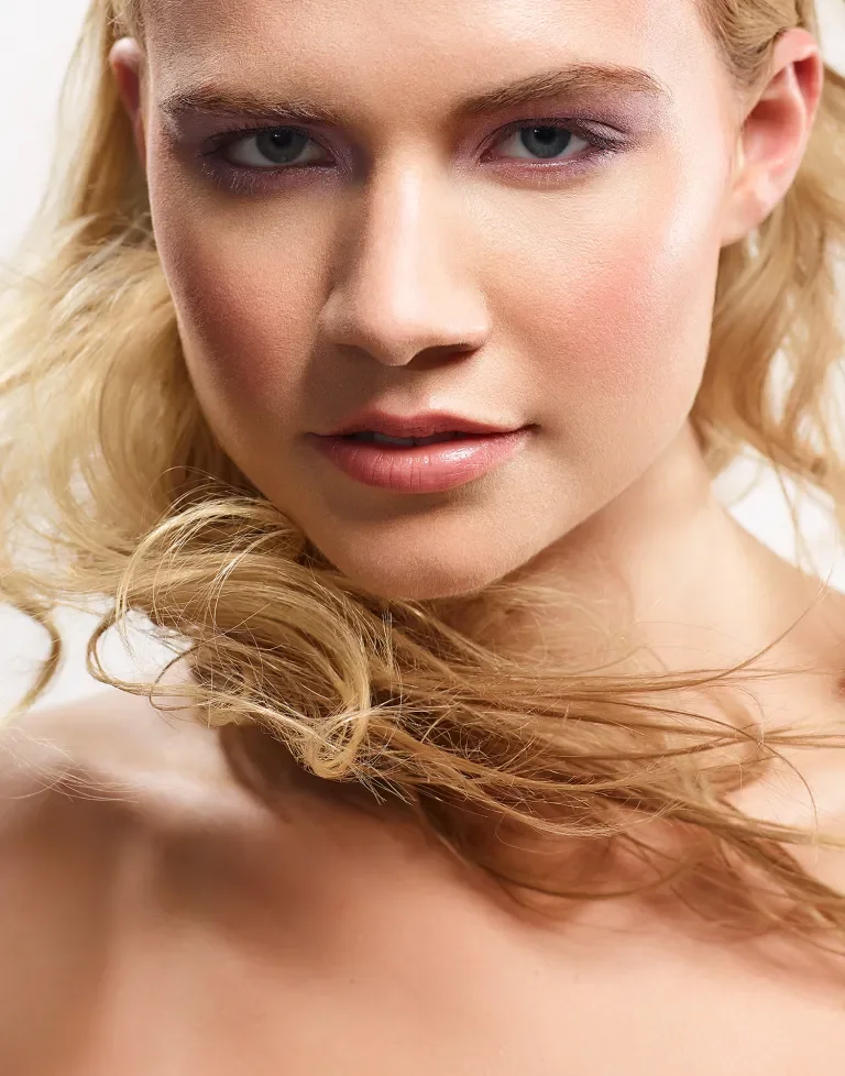 Claire Summer Beauty