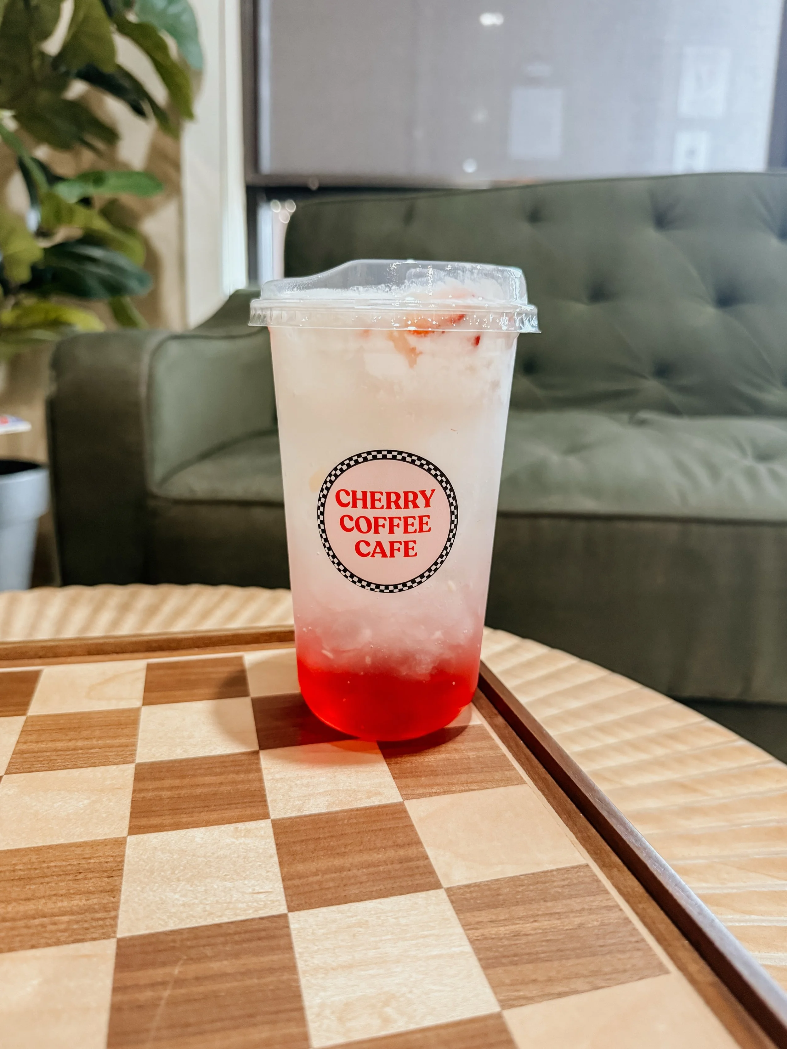 BACK OPEN WITH REGULAR HOURS TOMORROW!✨7-4 Monday - Friday 
✨8-2 Saturday-Sunday
DOWNLOAD OUR APP for news, menu &amp; online ordering! Search 🔍 Cherry Coffee Cafe 

located at 📍2580 AZ-95 # 106, Bullhead City, AZ

In photo 📸: Pink Paradise
#cafe 