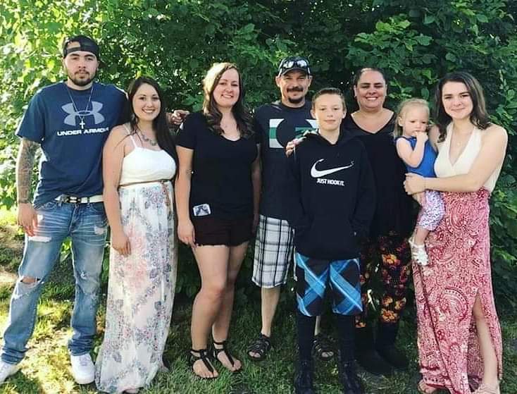 deanna hamel and family