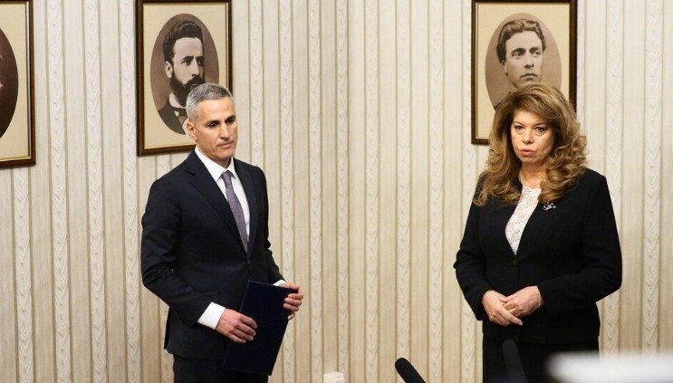 Президентът: Ако ми бъде предложено, незабавно ще подпиша оставката на Цицелков