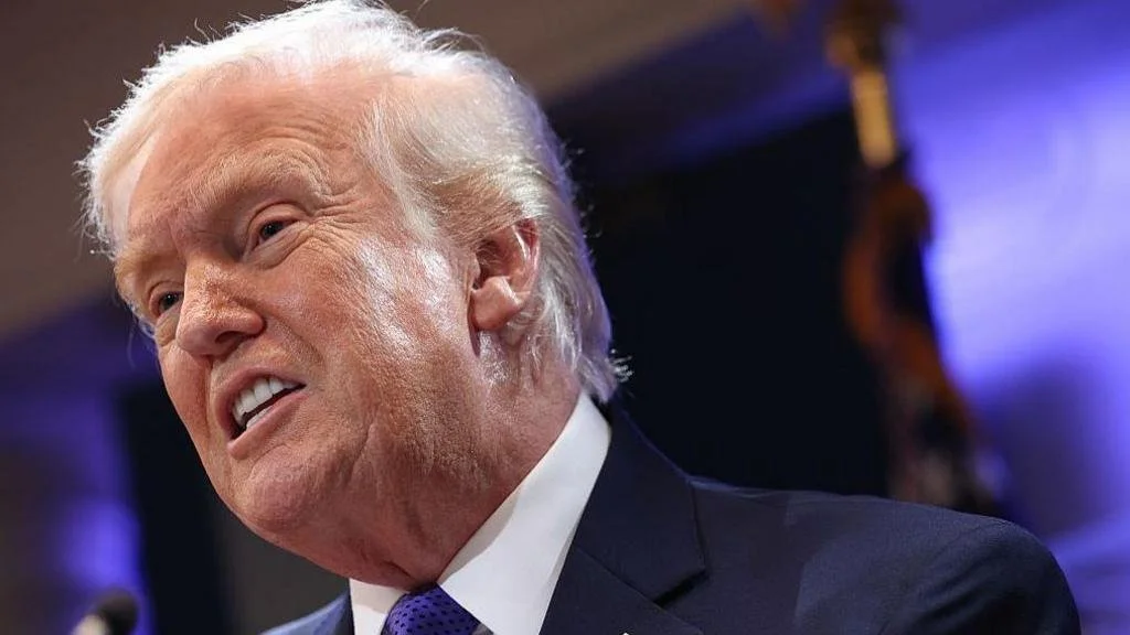 Доналд Тръмп вдига митата от 10 на 15% - ден след решение на Върховния съд на САЩ

