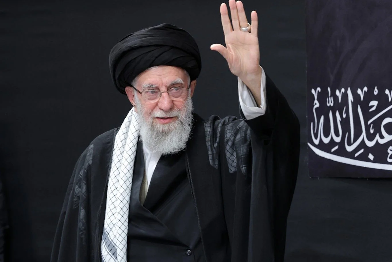 Израелски източници: Върховният лидер на Иран Али Хаменей и главнокомандващият на ИРГК Мохамед Пакпур са убити