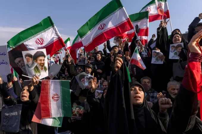 Върховният лидер Моджтаба Хаменей е ранен, но продължава да ръководи Иран