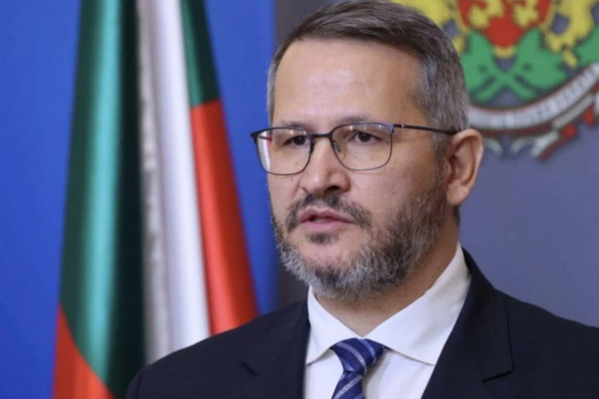 Край: Служебното правителство закрива „Магазин за хората“

