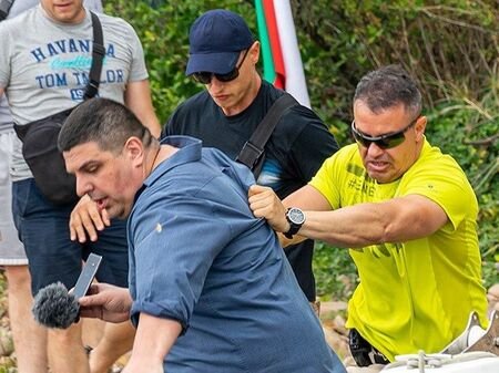 Ивайло Мирчев след информация на СДВР: Не са ме били