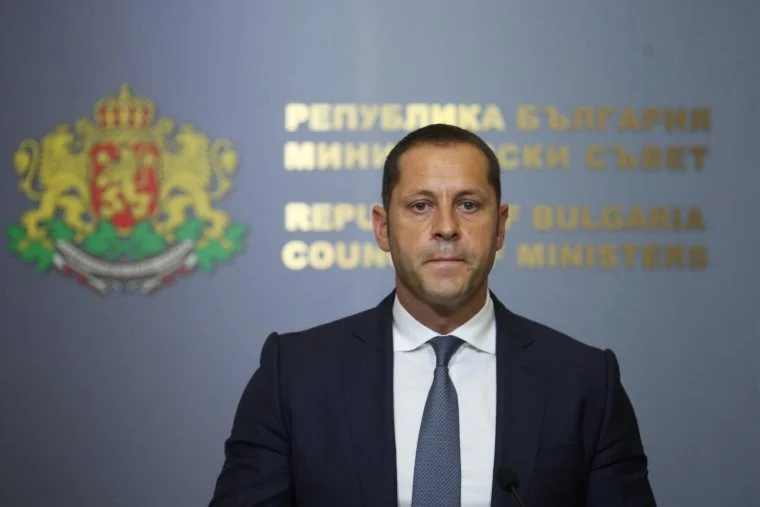 САЩ извадиха Александър Манолев от санкционния списък на Държавния департамент

