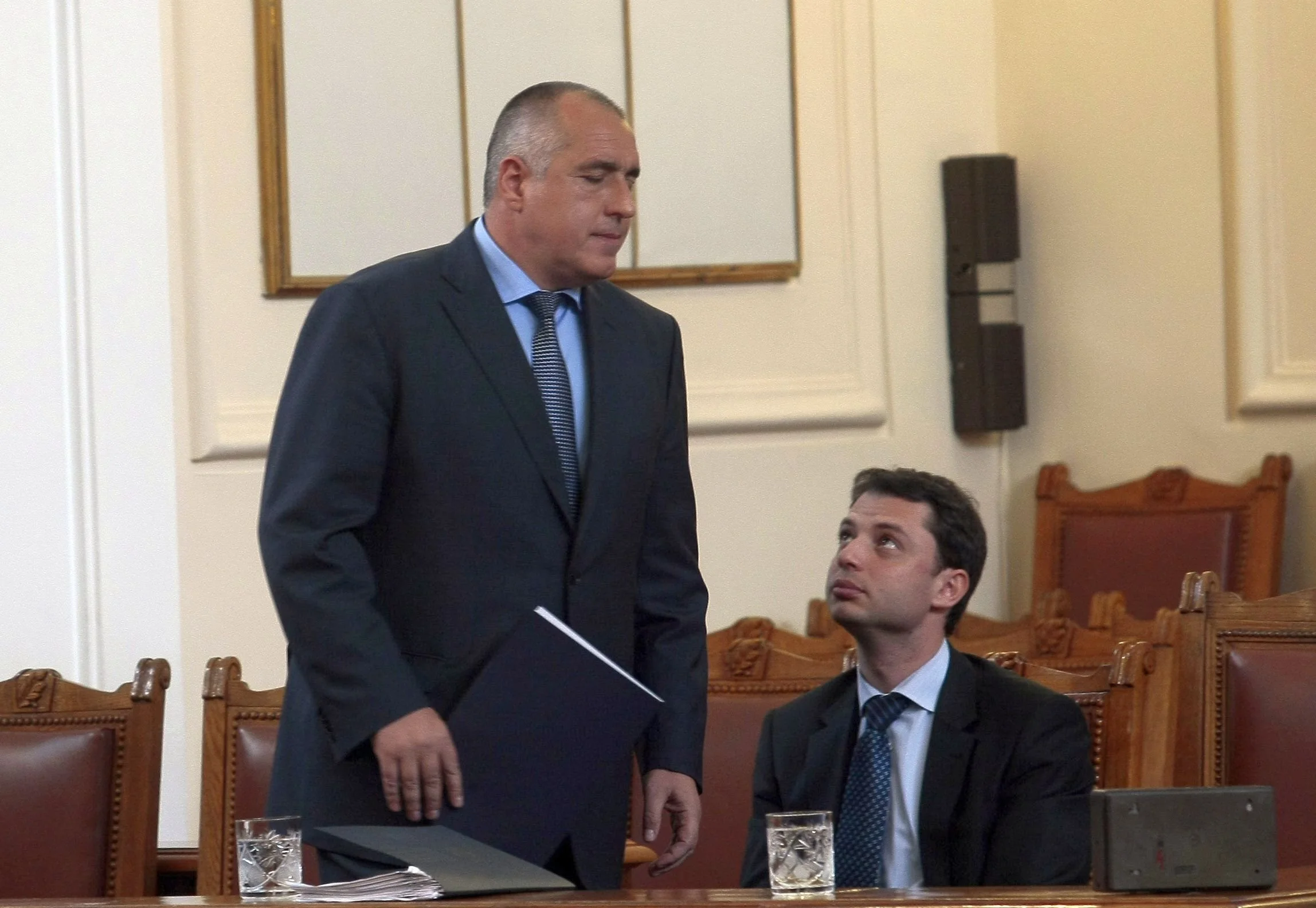 ​Делян Добрев напуска парламента и активната политика: Време е да дам път на младите

