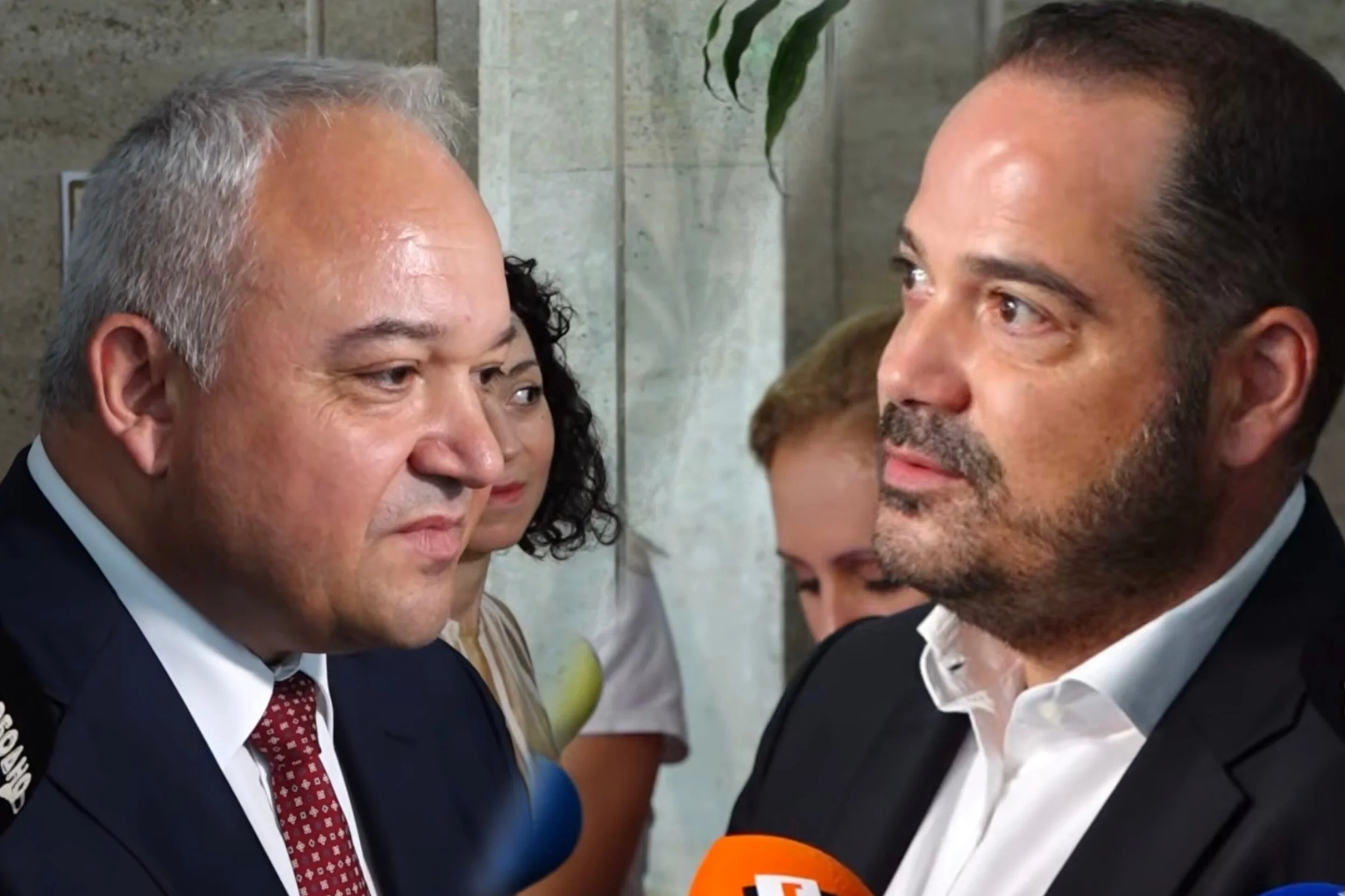 Политически искри: Важат ли санкциите „Магнитски“ на територията на България?

