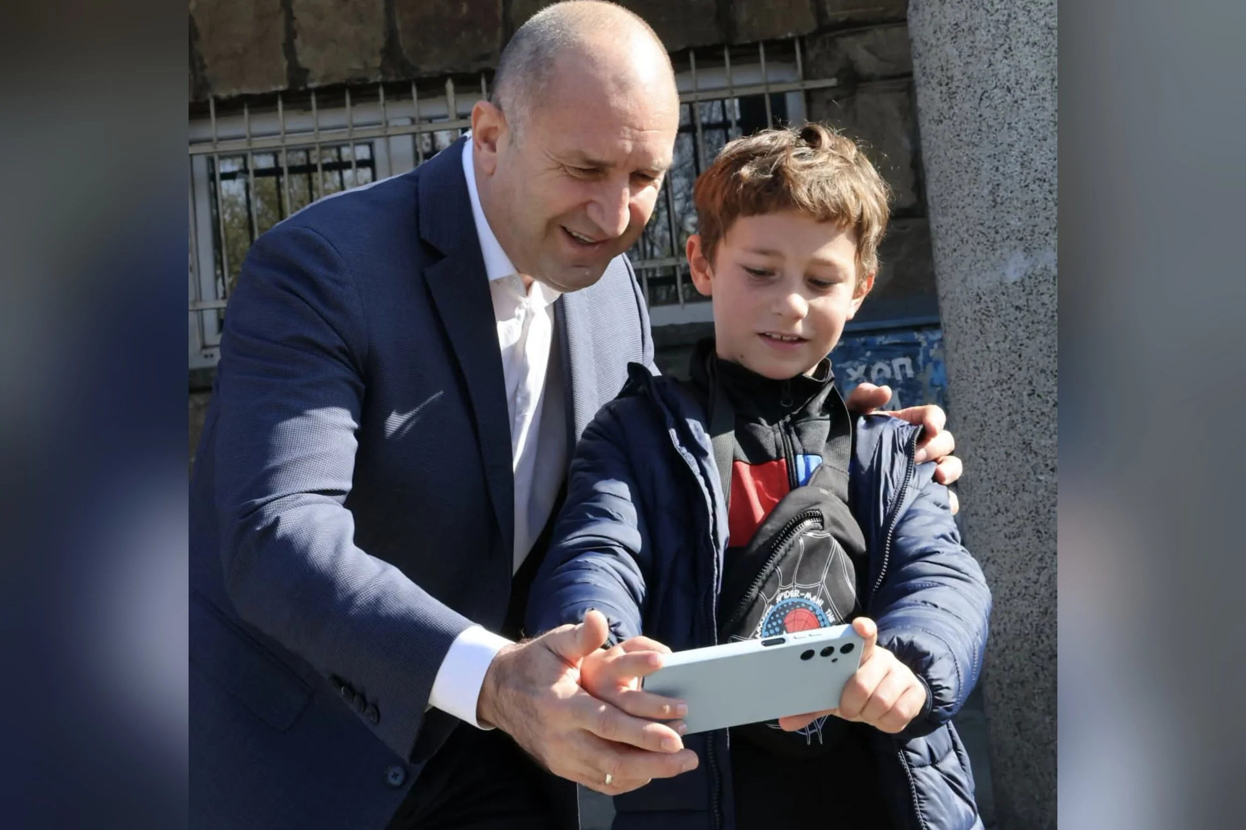 Радев призова за подкрепа на Йотова: Да изпратим „сглобката“ в небитието! Не биха се поколебали да ни въвлекат във войната

