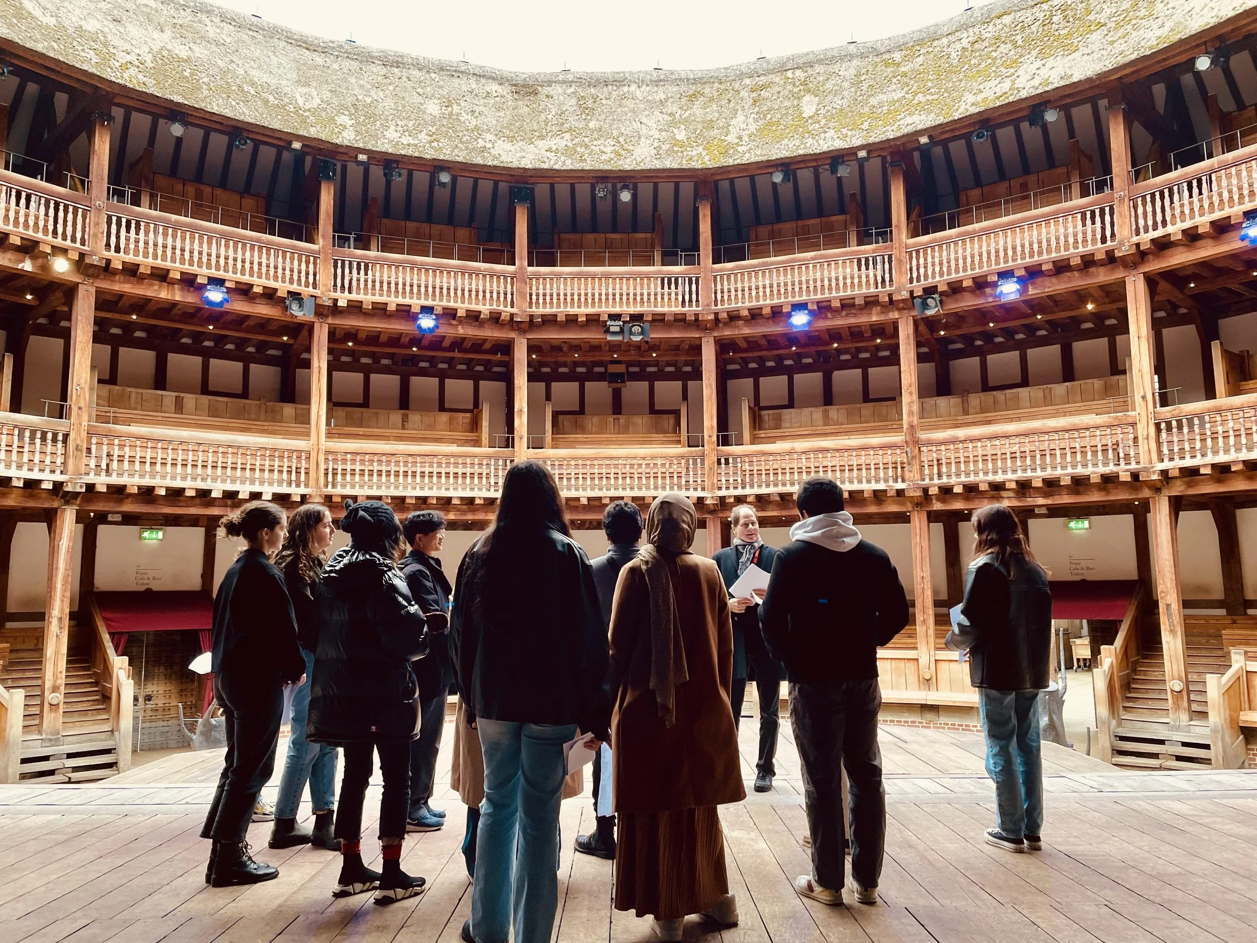 Guiding Students Through Early Modern London’s Playing Spaces