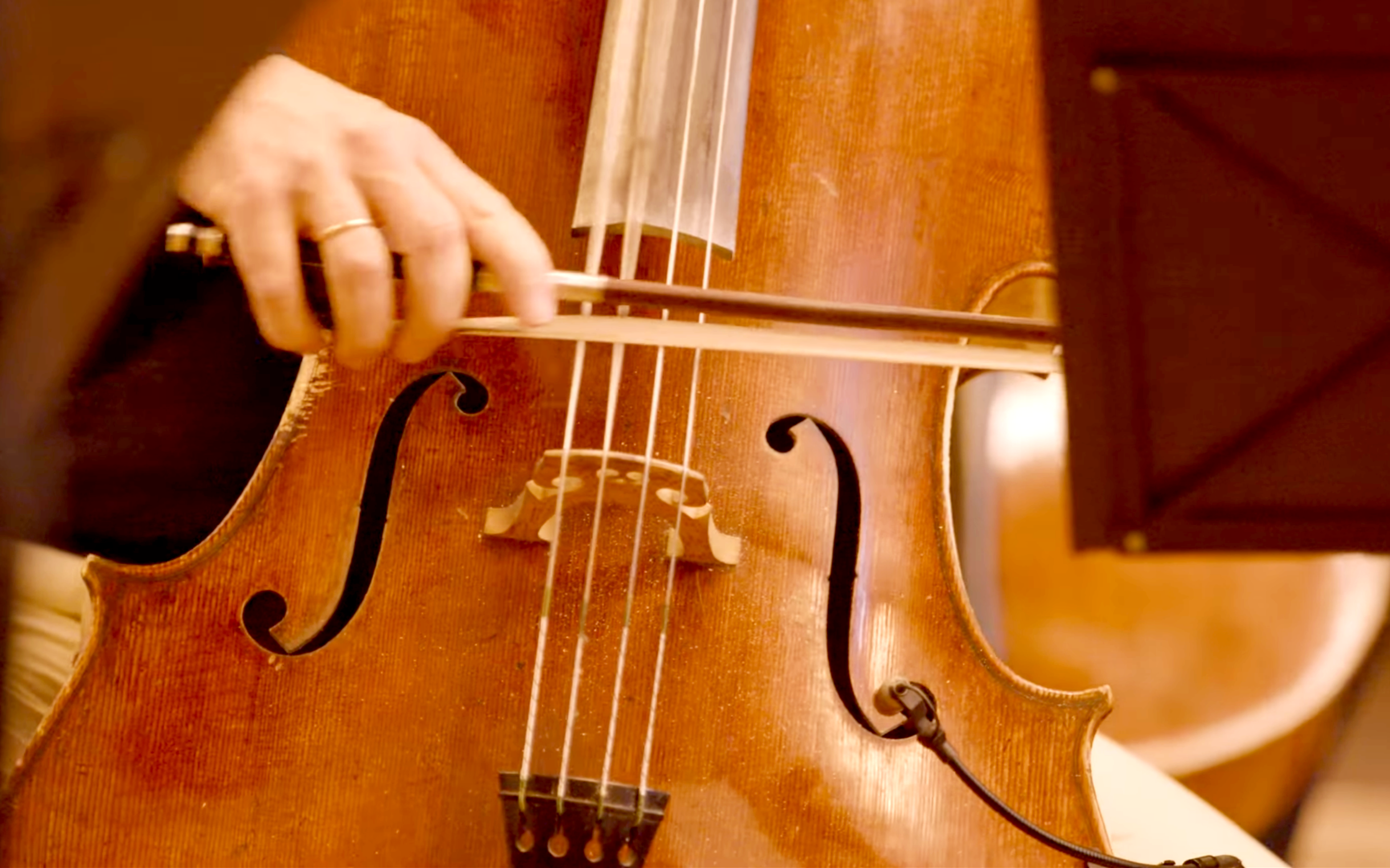 Introducing Shakespearean Music in Virtual Reality