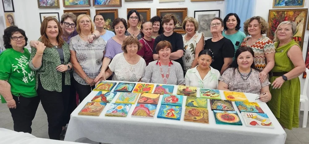 Women Illustrate the Torah for Rosh Hashanah