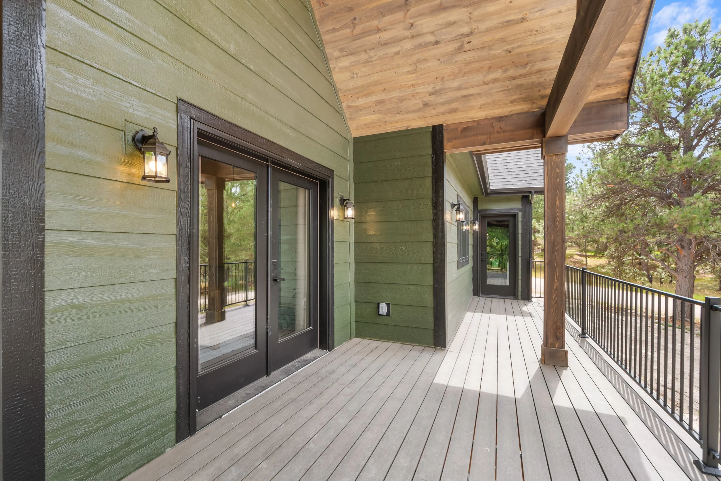 New deck on custom Colorado mountain home.
