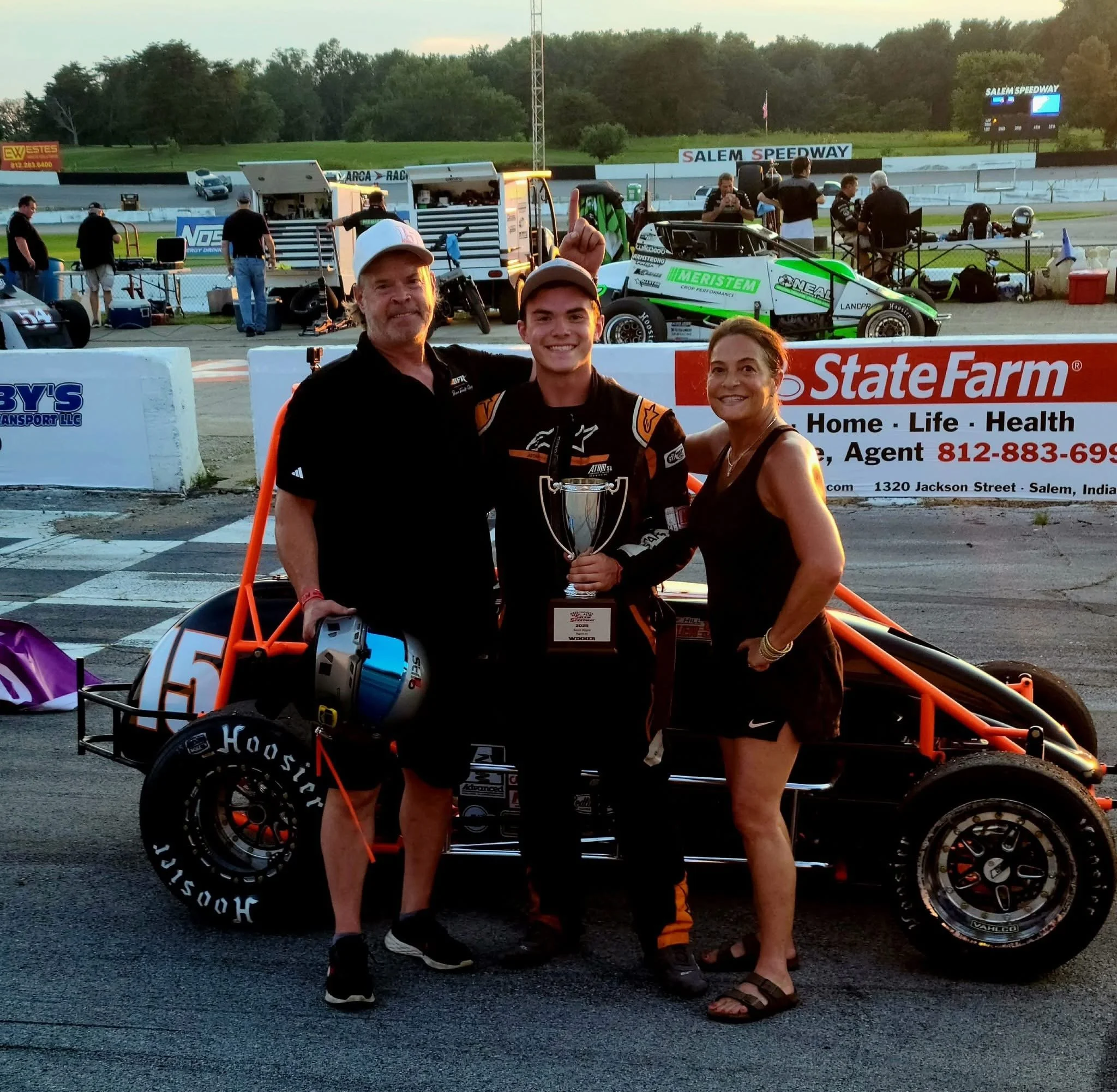 Landon Brown Kenyon Midget Series salem victory lane