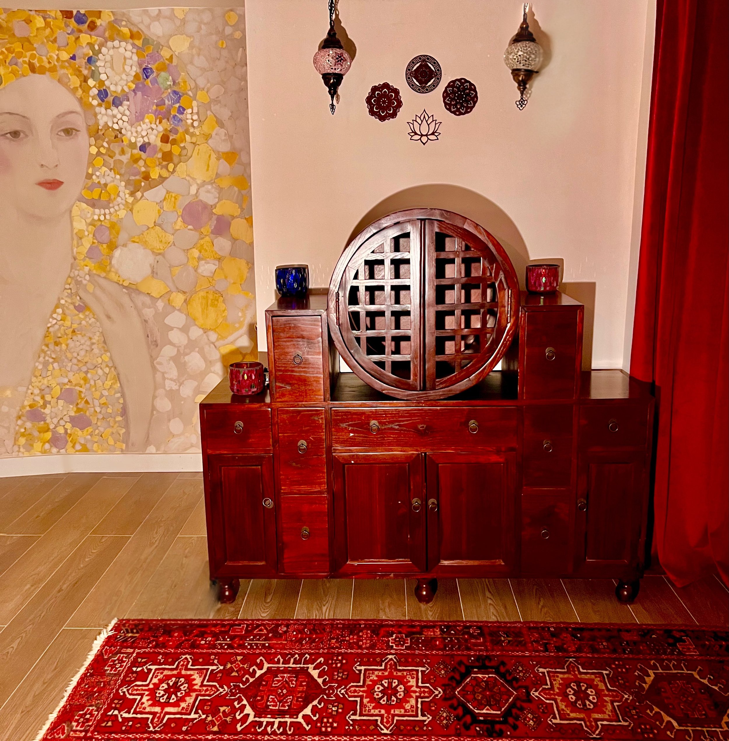 studiosideboard1.jpg