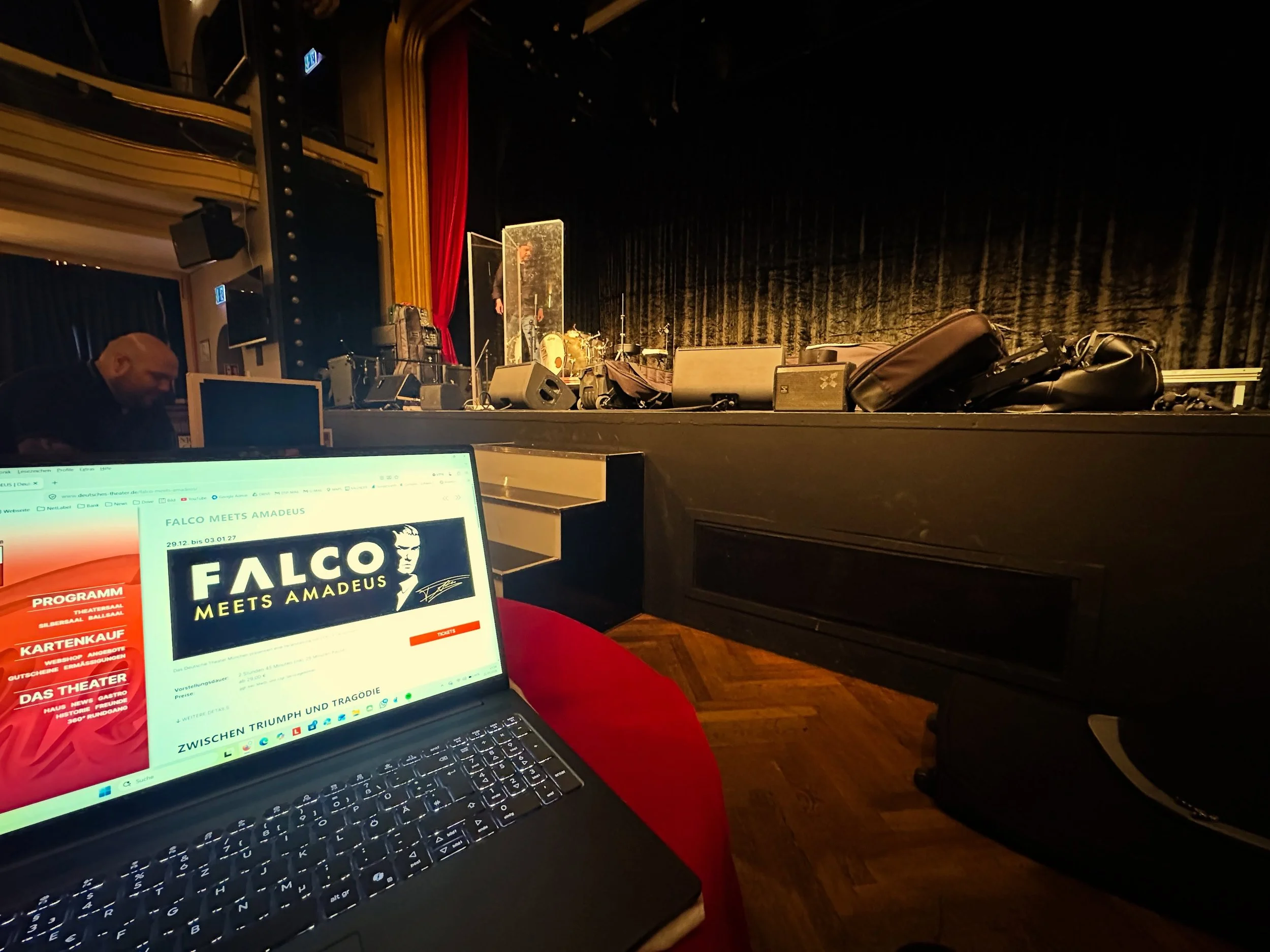Falco Show 🎹