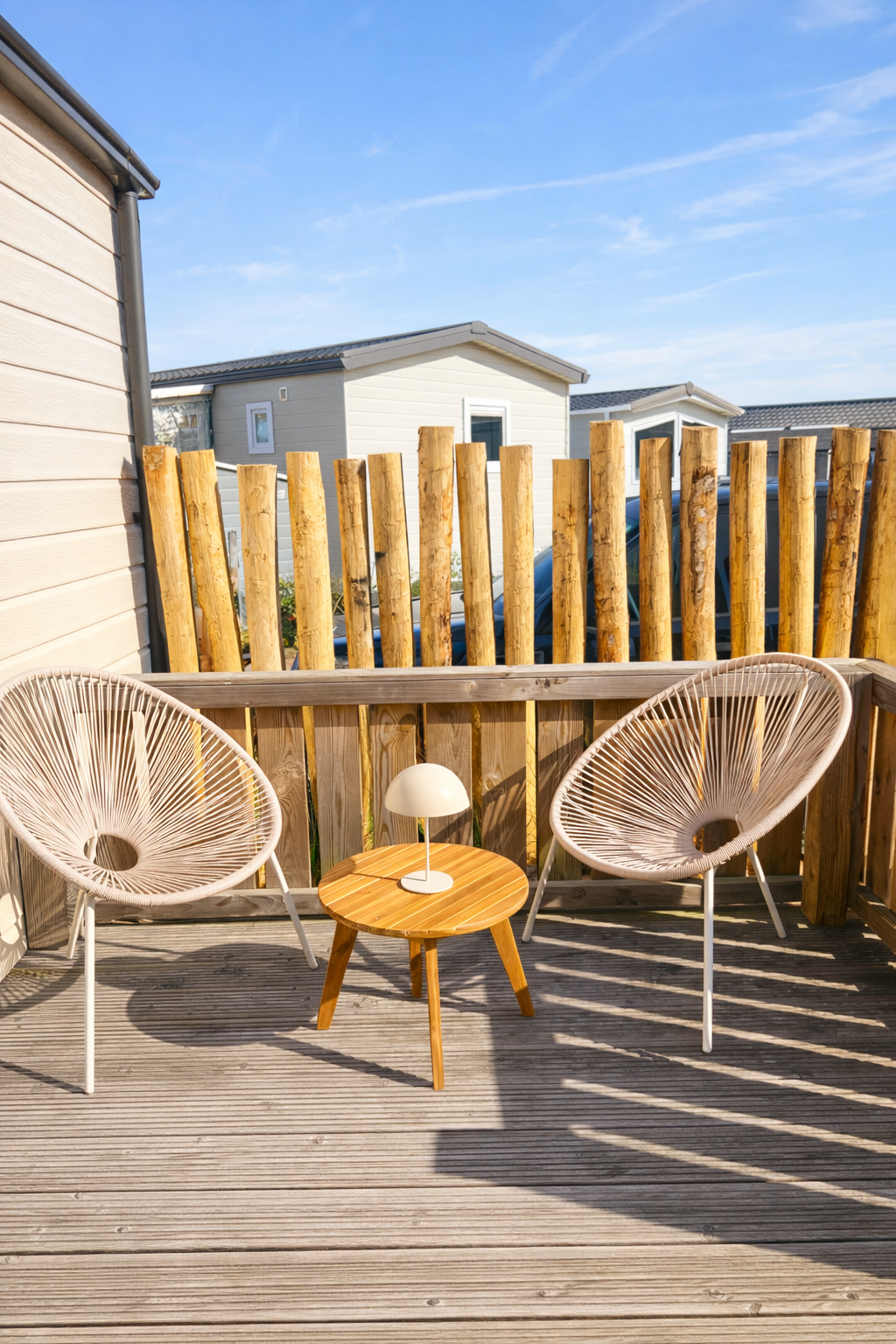 Mobilheim mit grosszügiger Sonnenterrasse