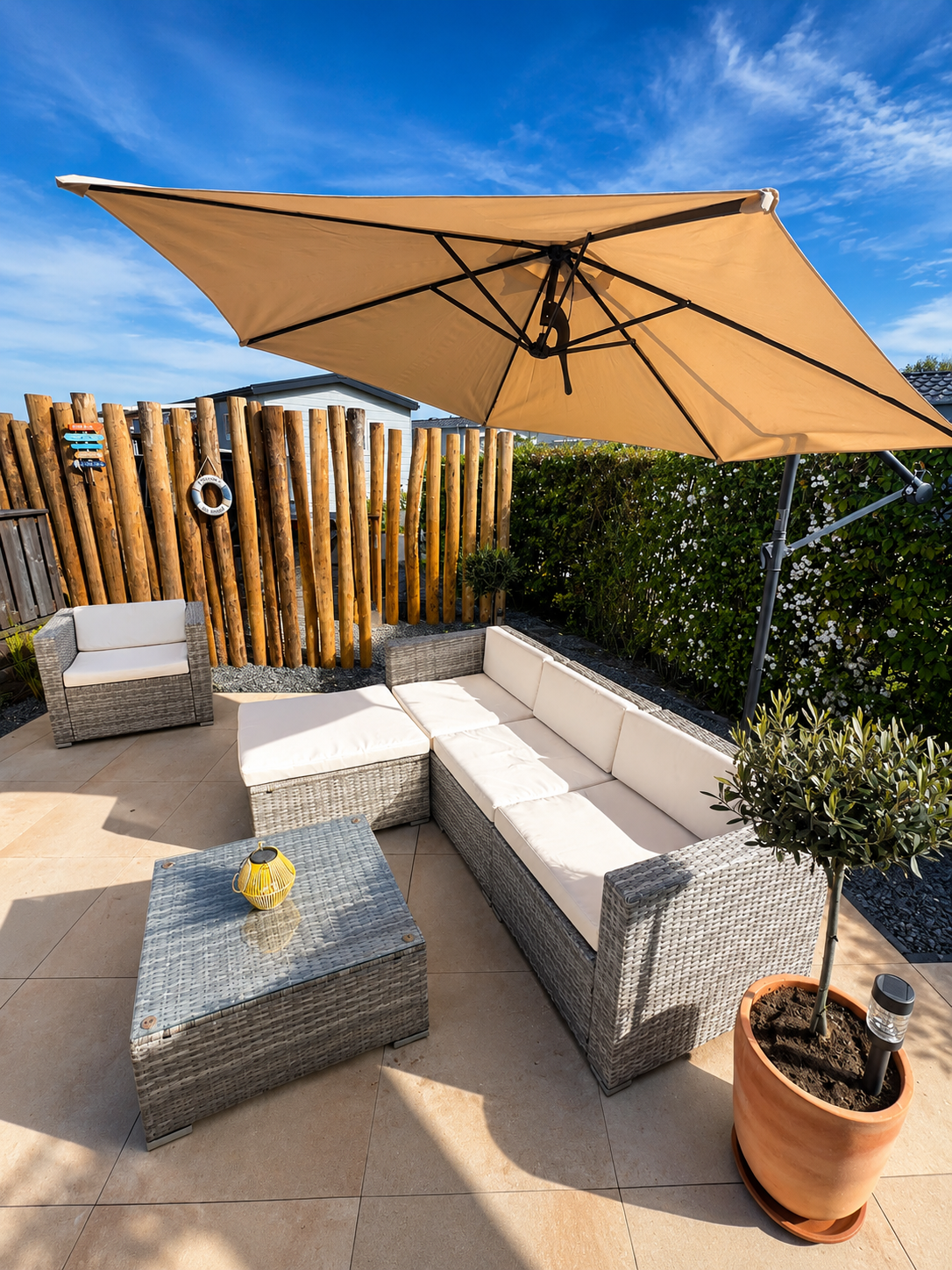 Chalet-Zeelux-Terrasse-Lounge.png