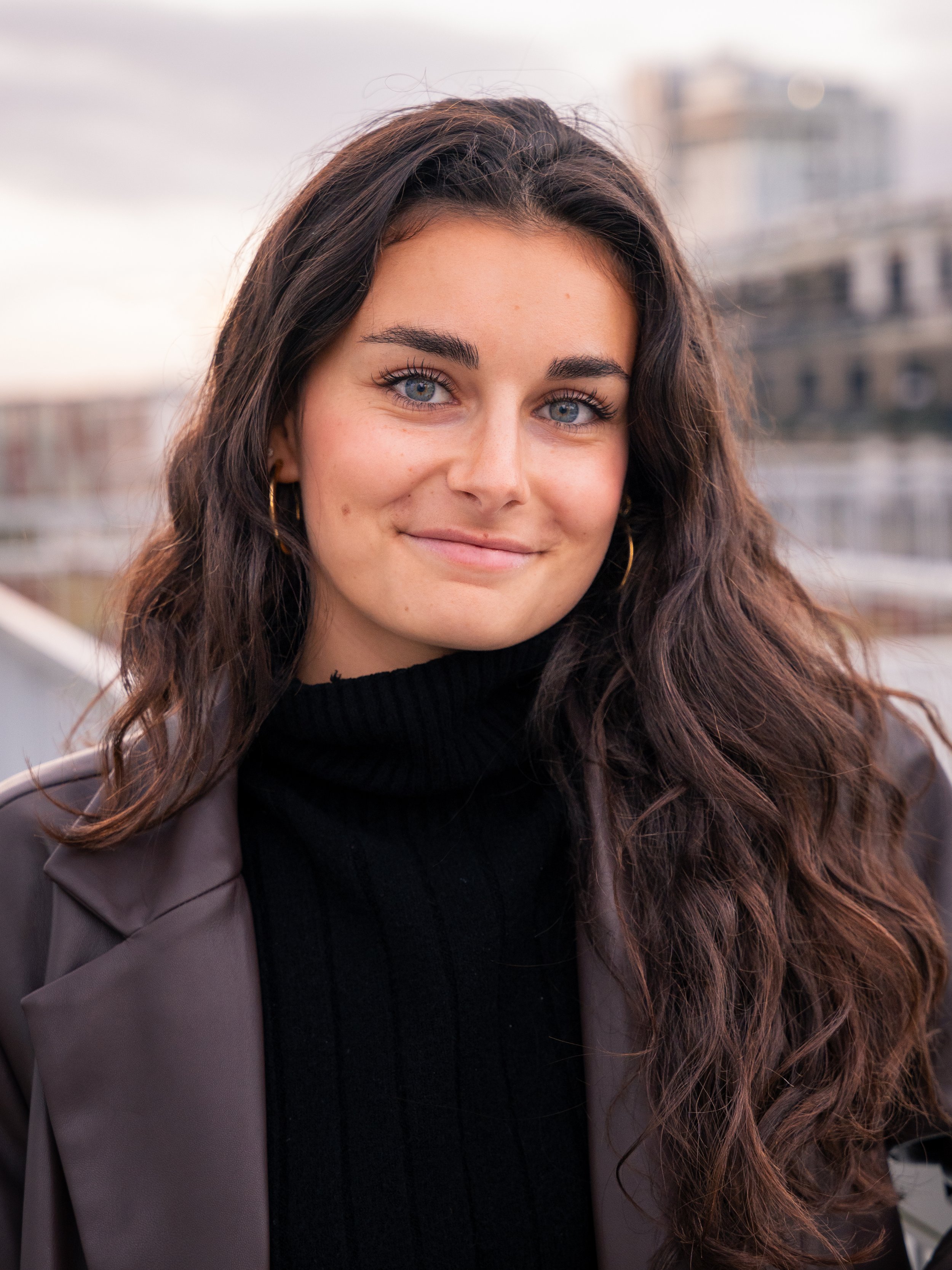 Anna BARRALIS LGE.jpg