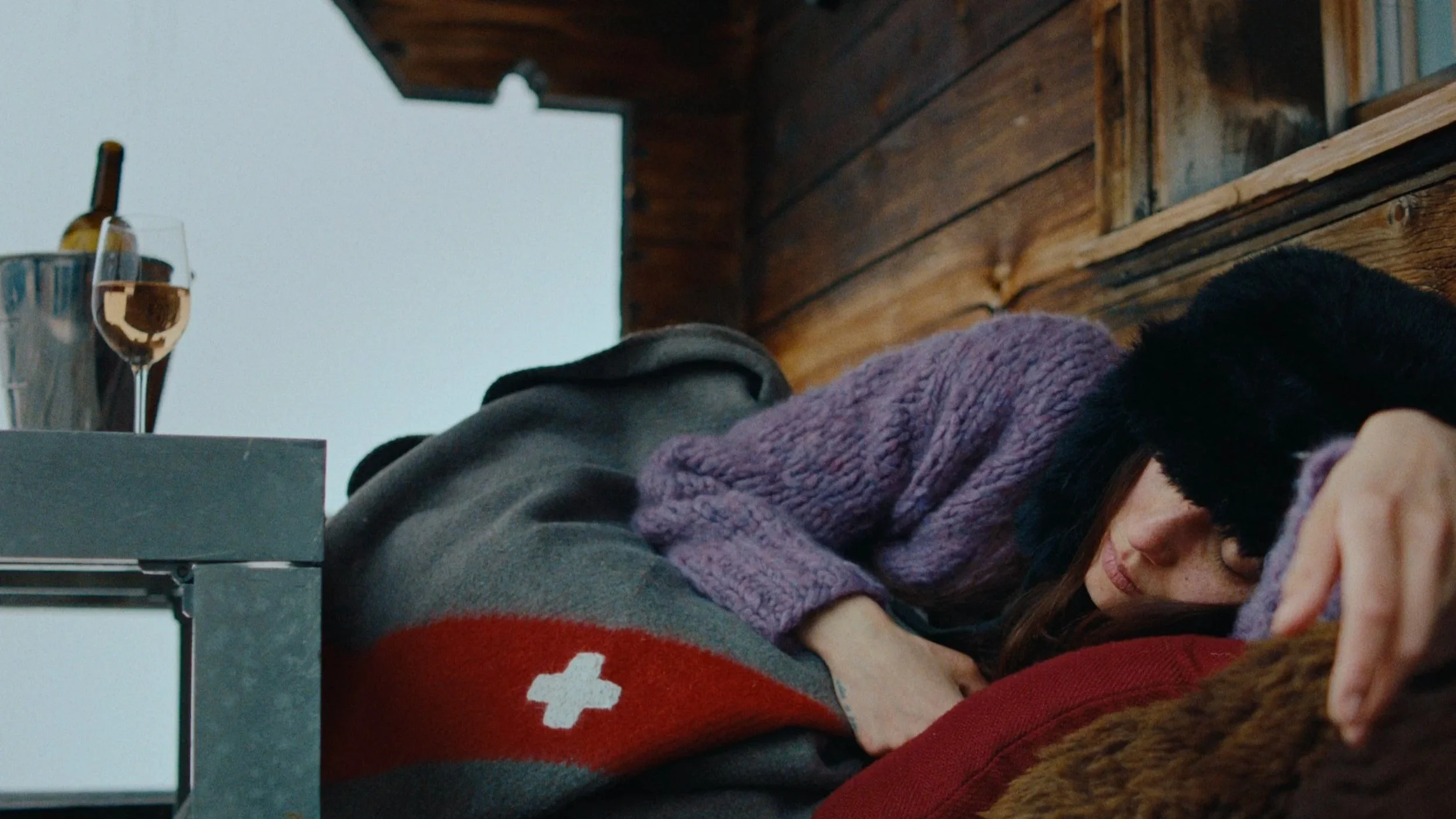 SUZIE KONDI WINTER 25