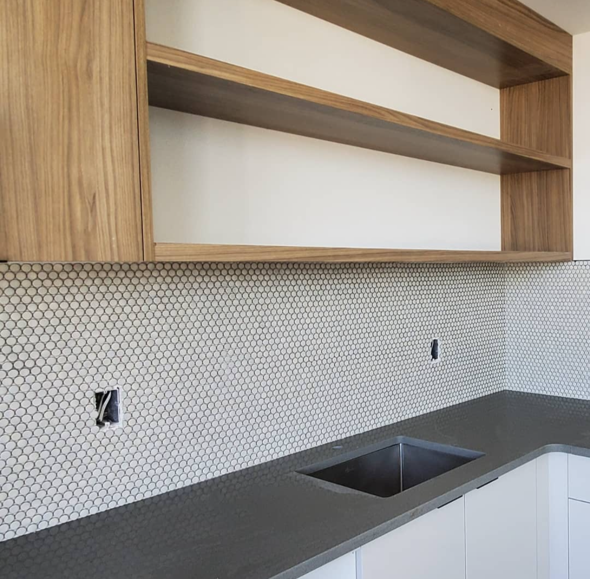 Kitchen tile backsplash installation in Kelowna