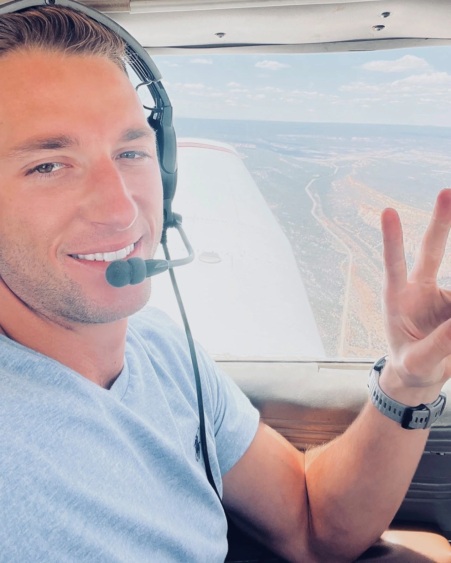 Alec VandeWeerd - SkyWest Airlines & Air National Guard