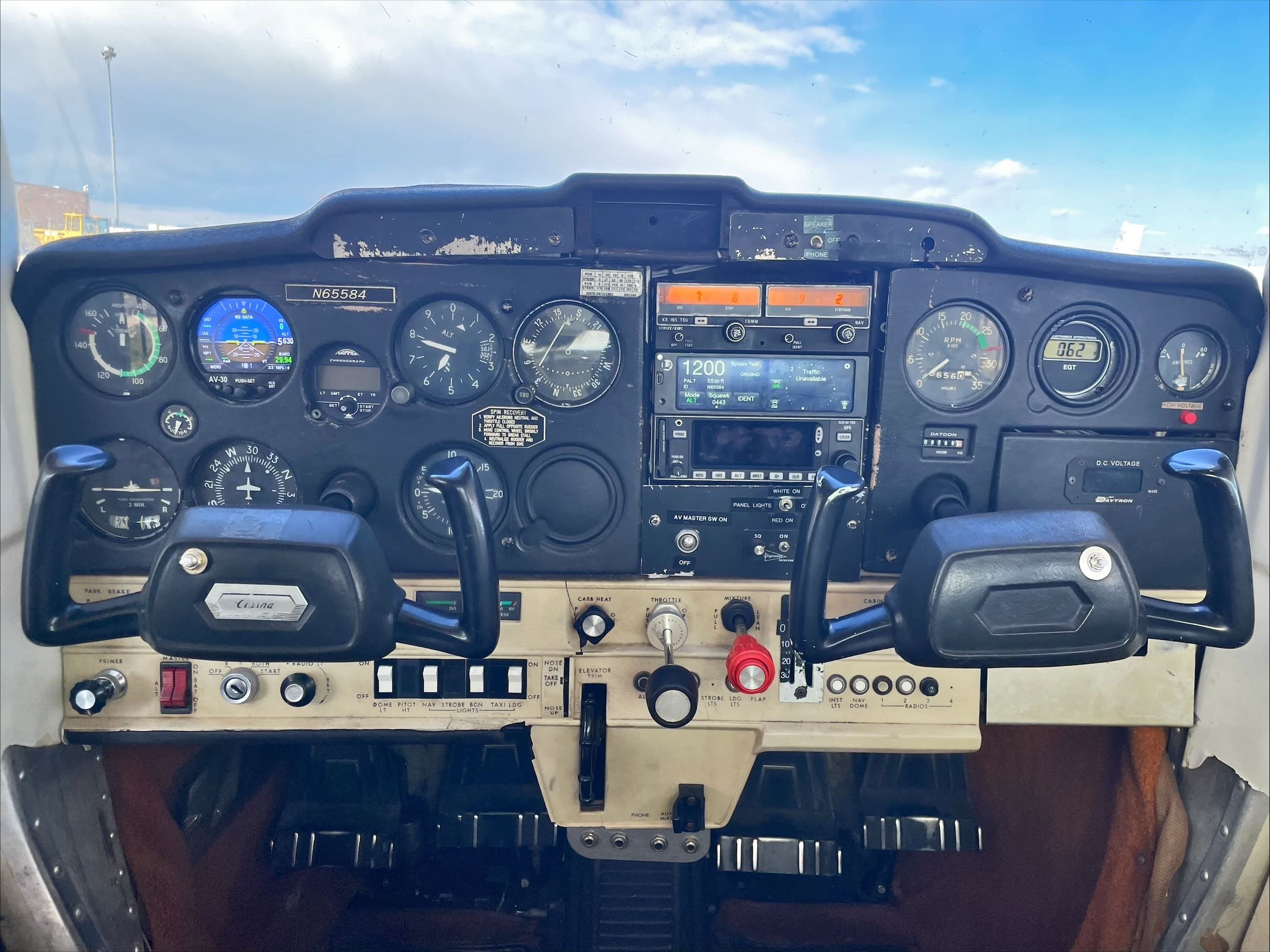 N65584_Interior.jpg