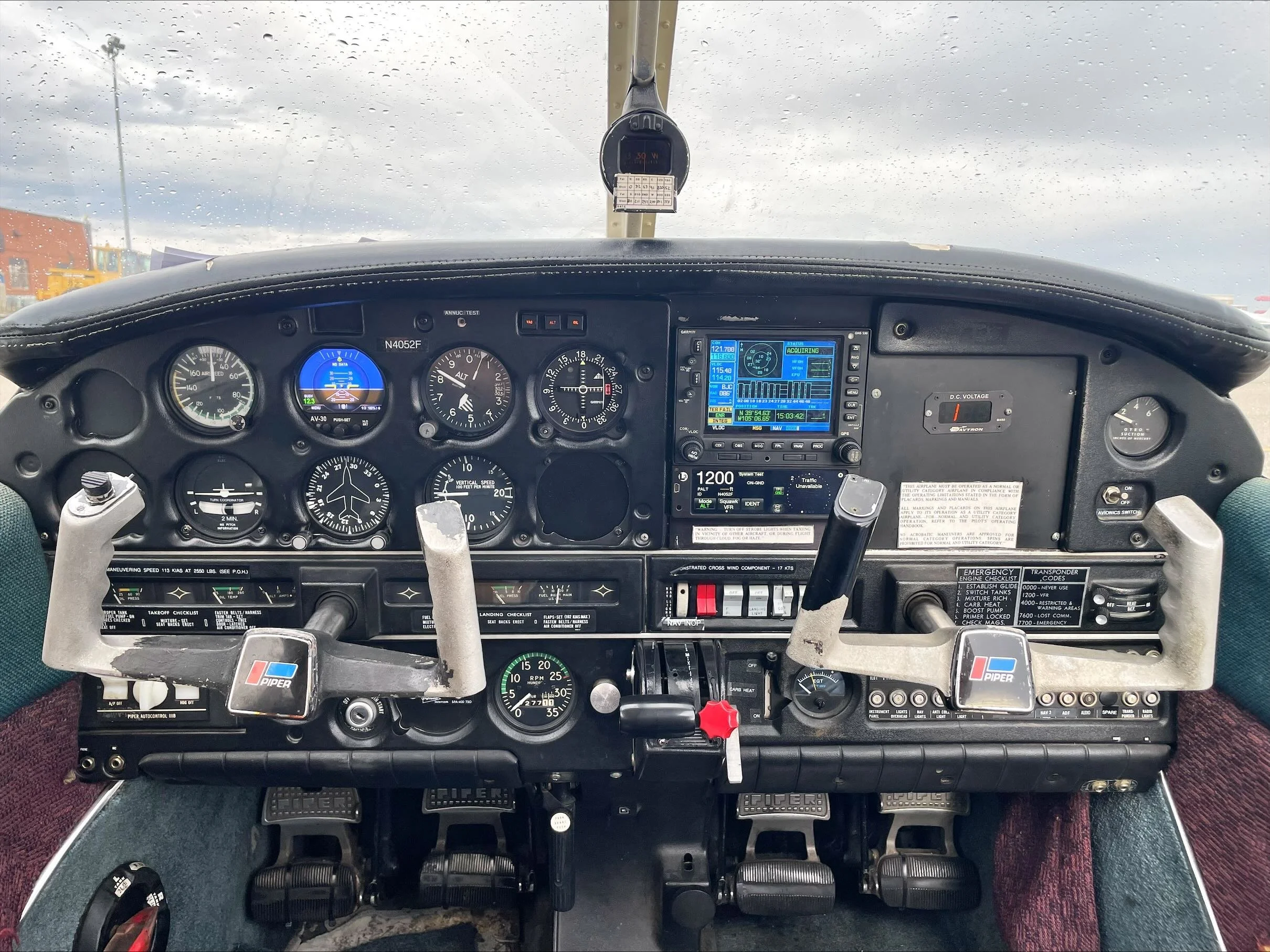 N4052F_Interior.jpeg