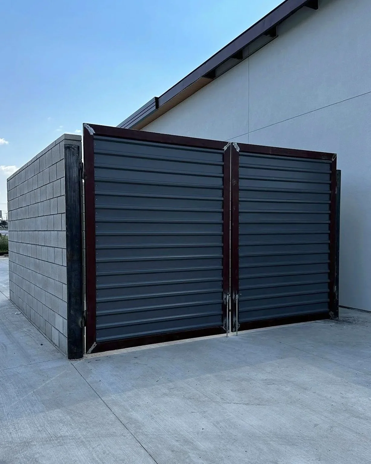 DUMPSTER GATES IN HARKER HEIGHTS, TX