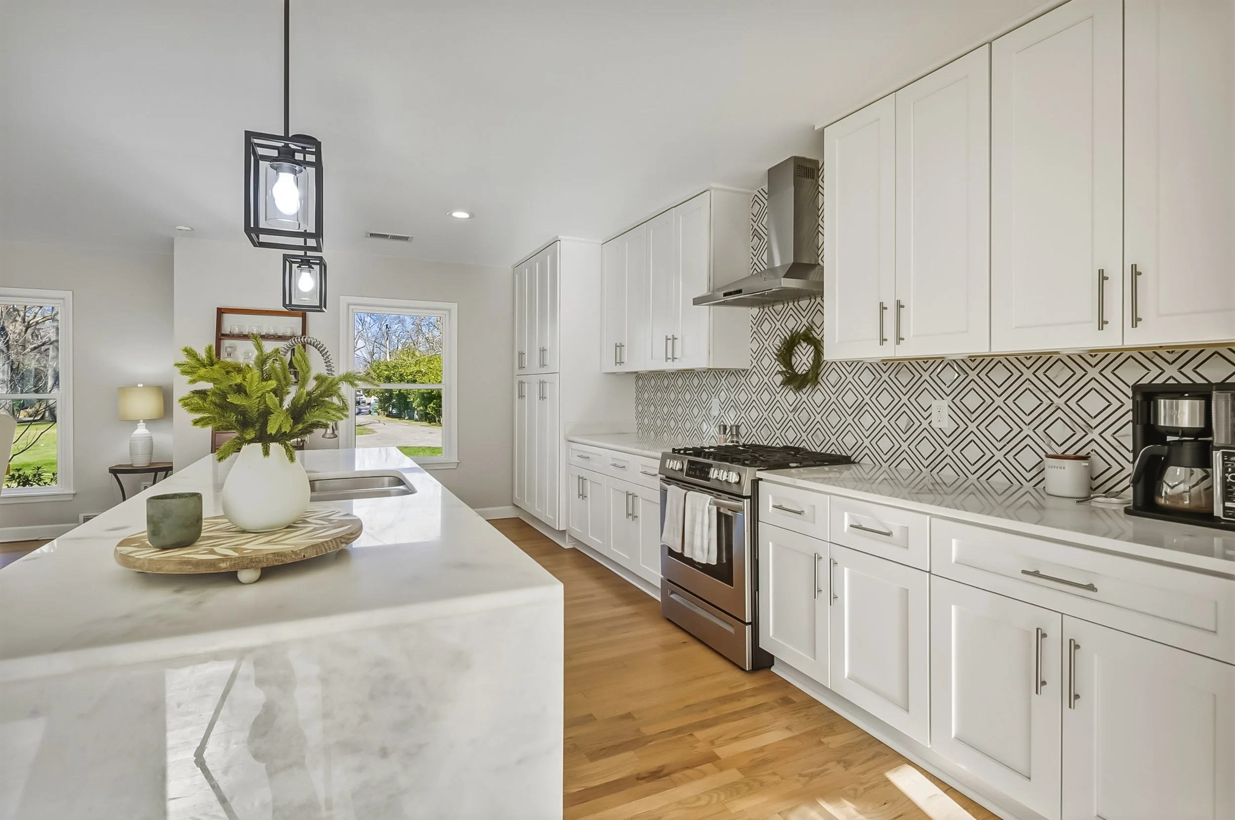 031-5155 Shady Grove Rd-MLS Version.jpg