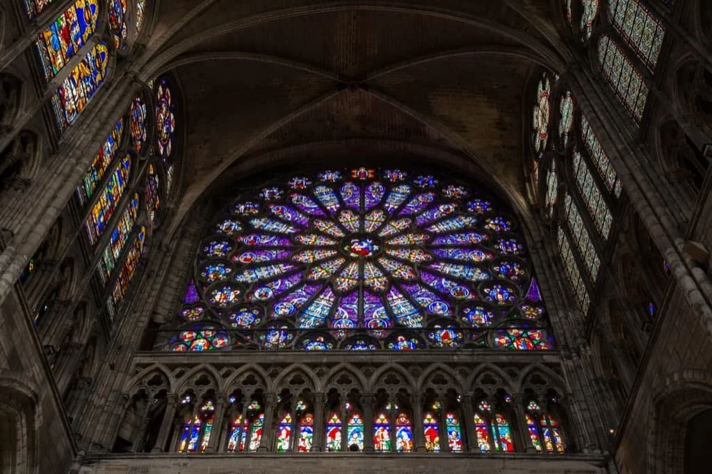 Roary window in the Basilica of Saint-Denis | timsimagesuk | Adobe Stock.jpeg