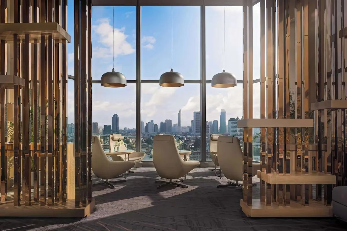 Avani+ Hotel Bangkok lounge | Expedia.jpg