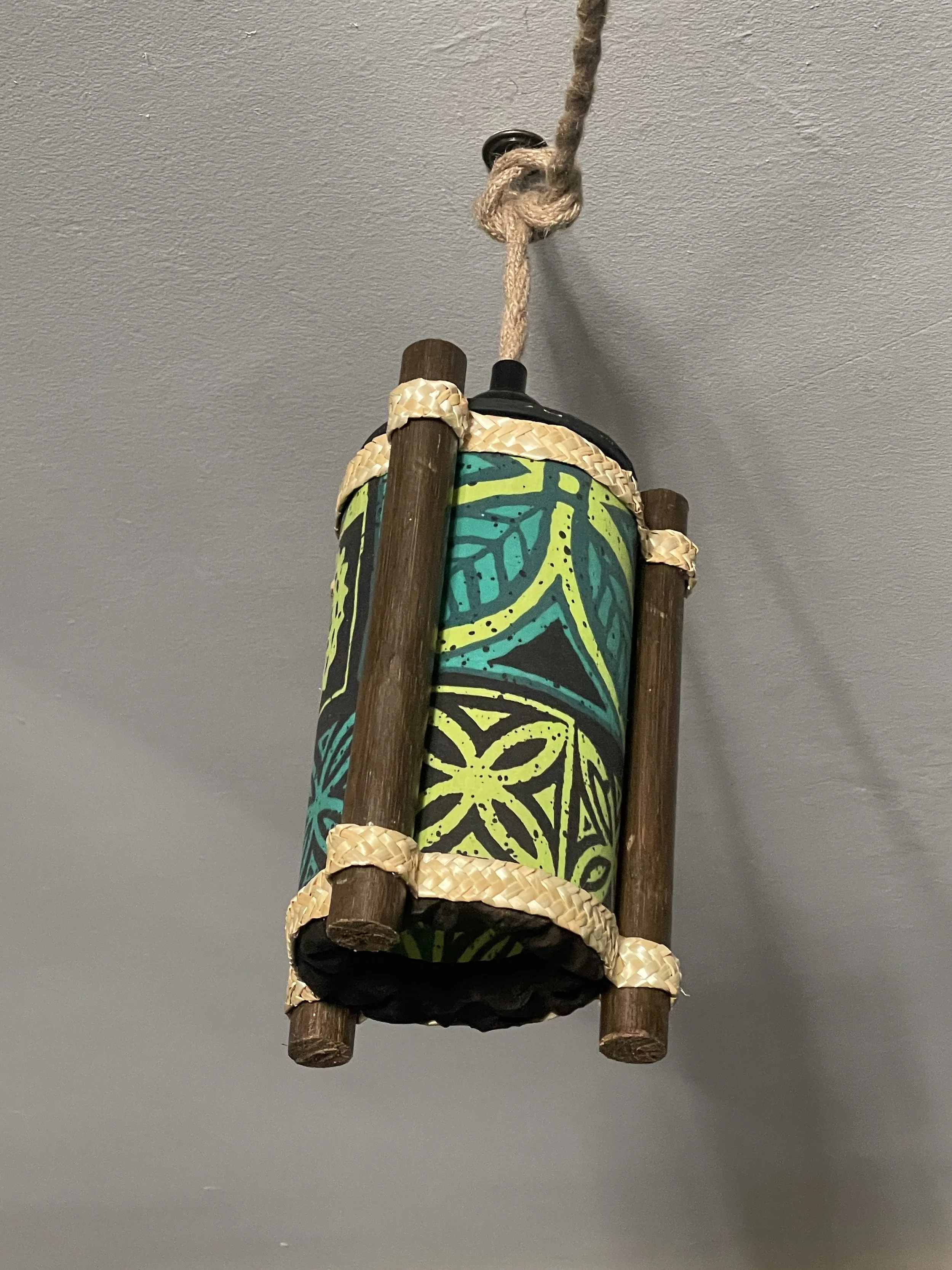 Rattan Tripod Tiki Swag Lamp