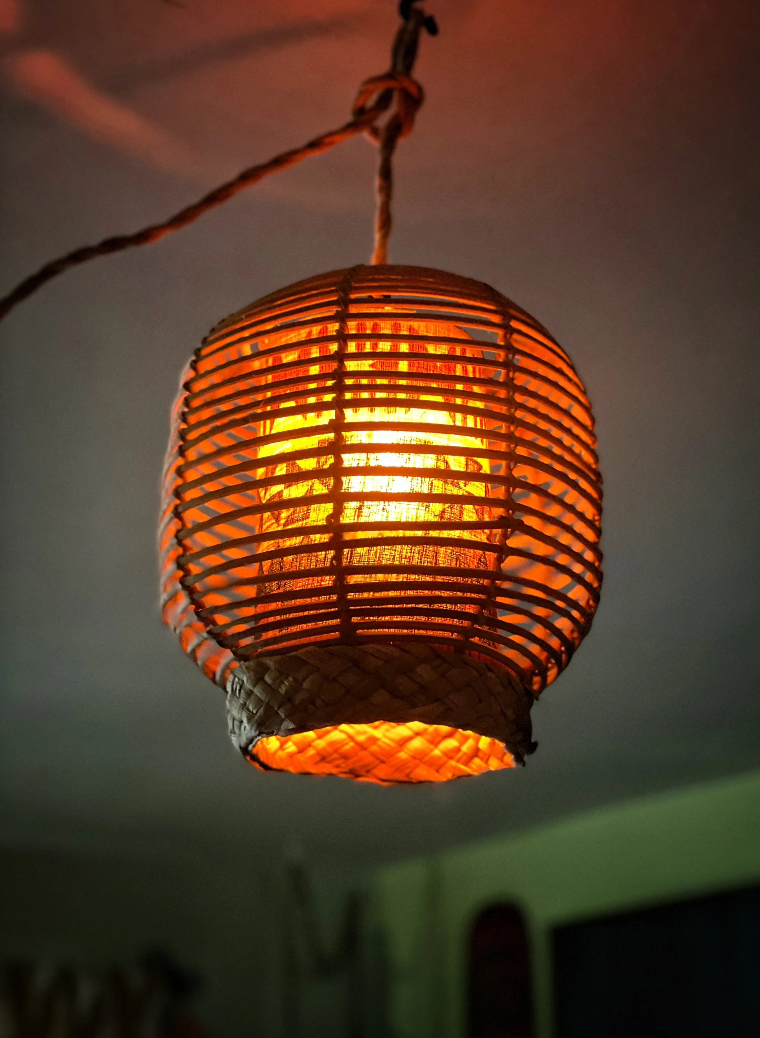 Basket Swag Tiki Lamp - Small