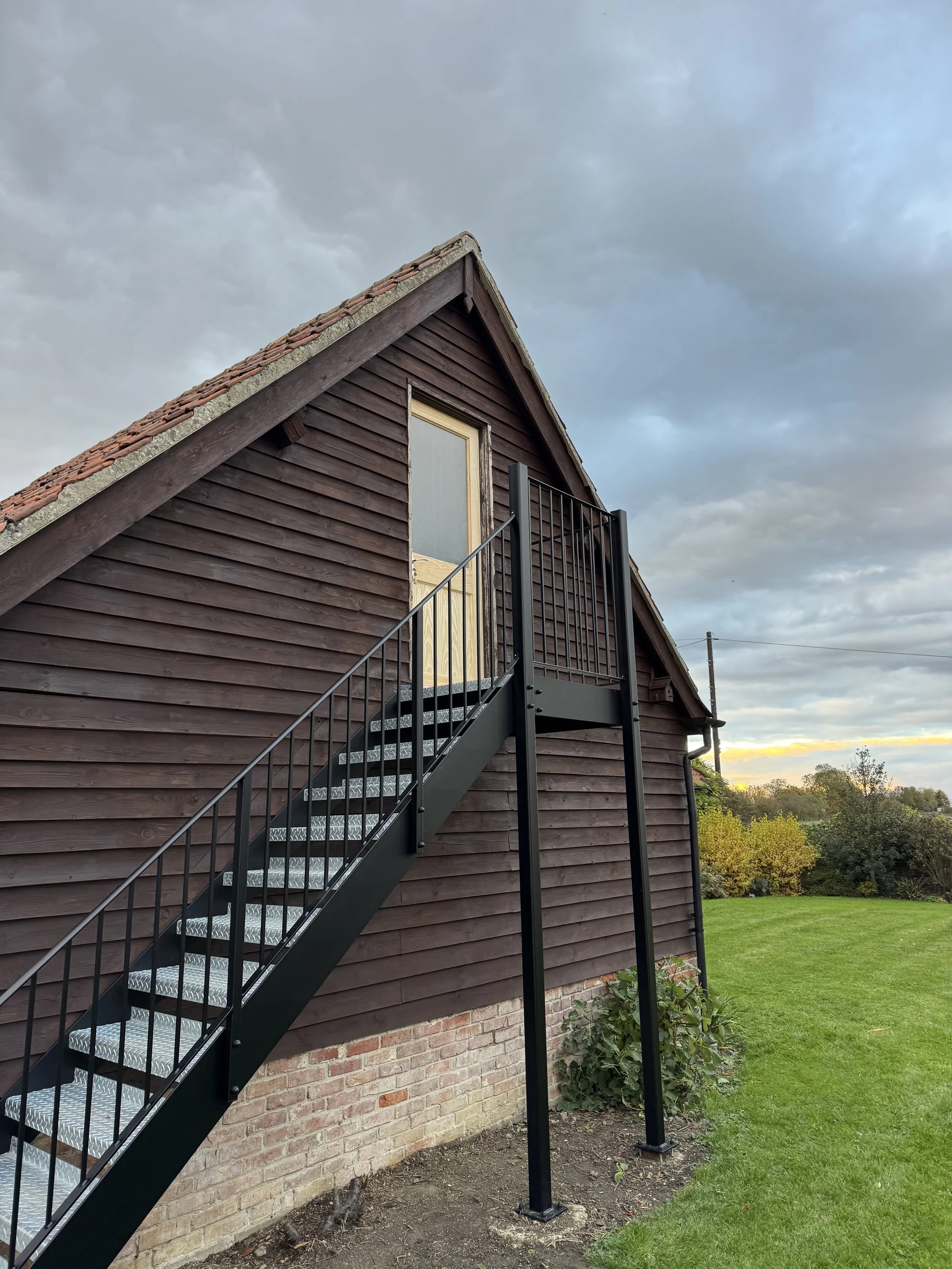 Carpentry-harleston-door-fitting-external-new