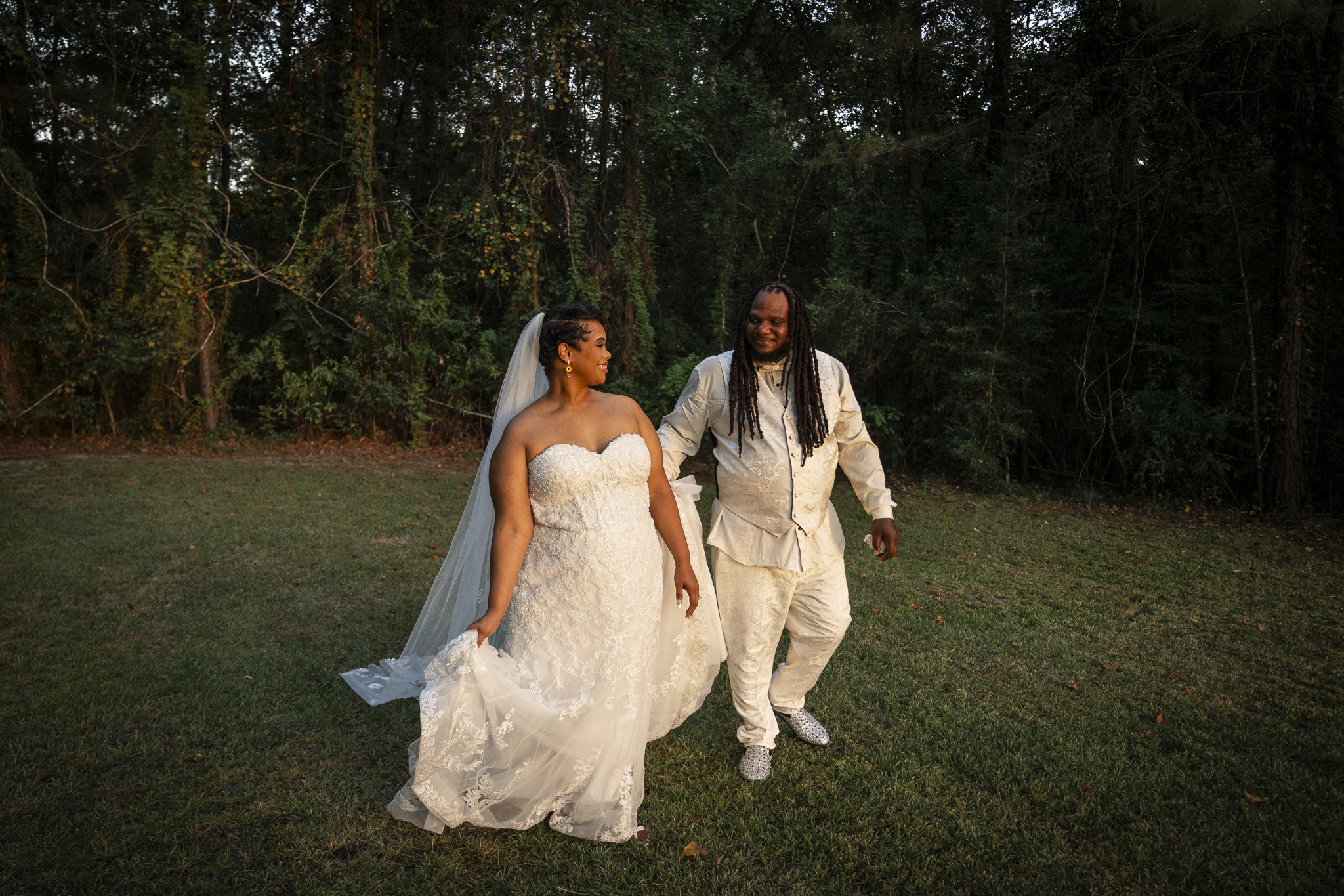 Lexis & Jonathan Sneak Peek-19.png
