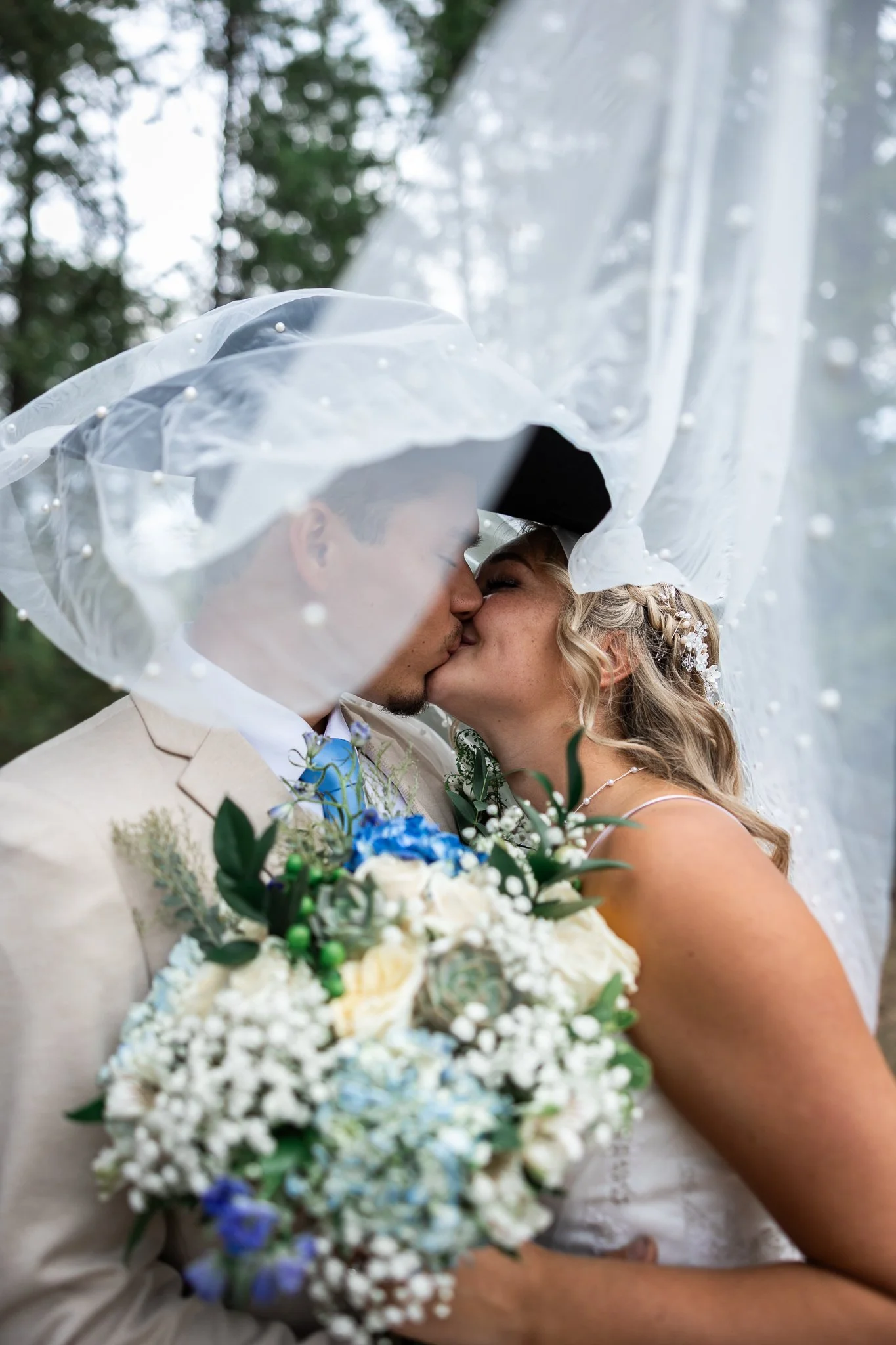 Kailey & Daniel Preview-08.jpg