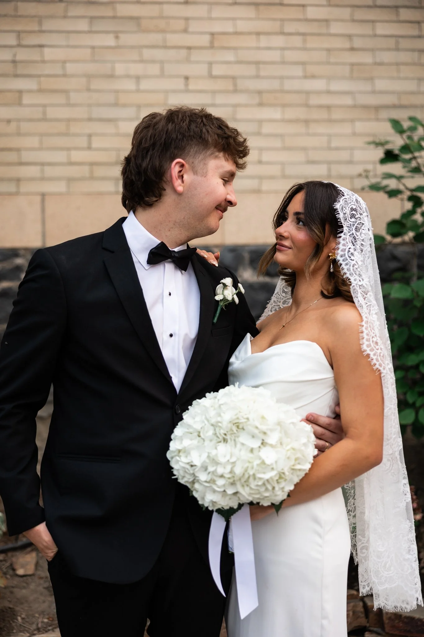 Elianna & Andrew Preview-21.jpg