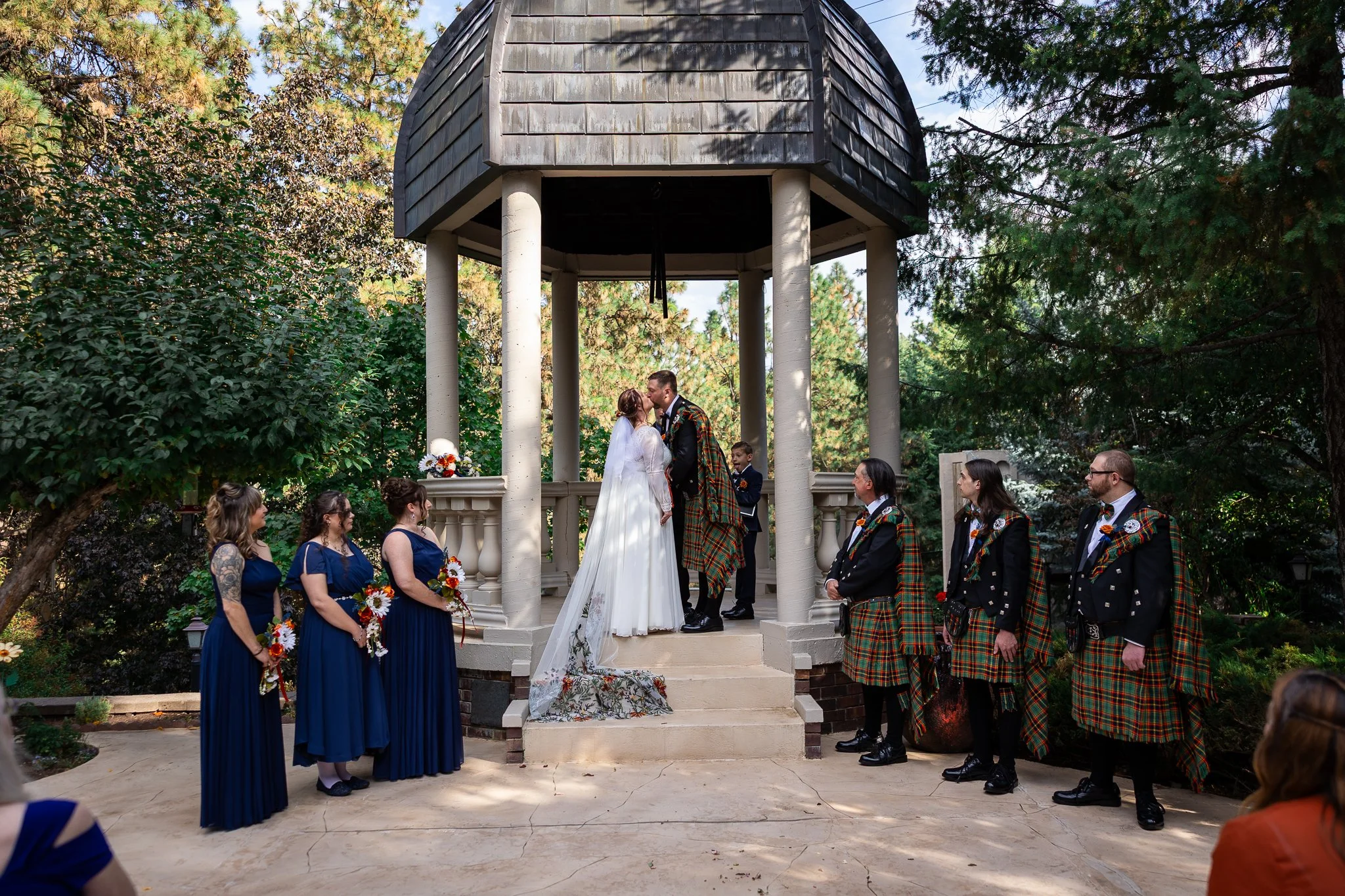 Cynthia & Mark Preview-07.jpg