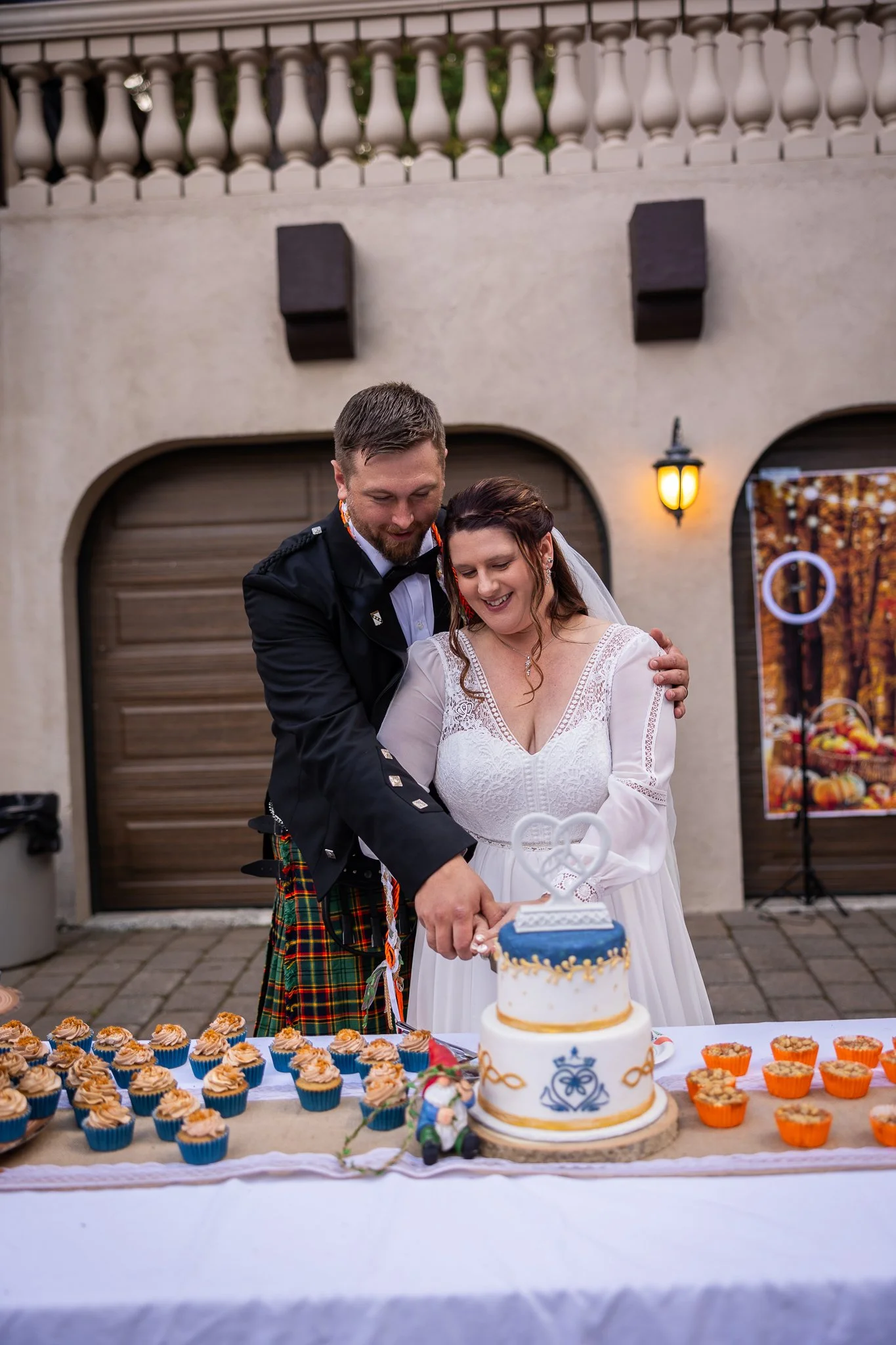 Cynthia & Mark Preview-20.jpg