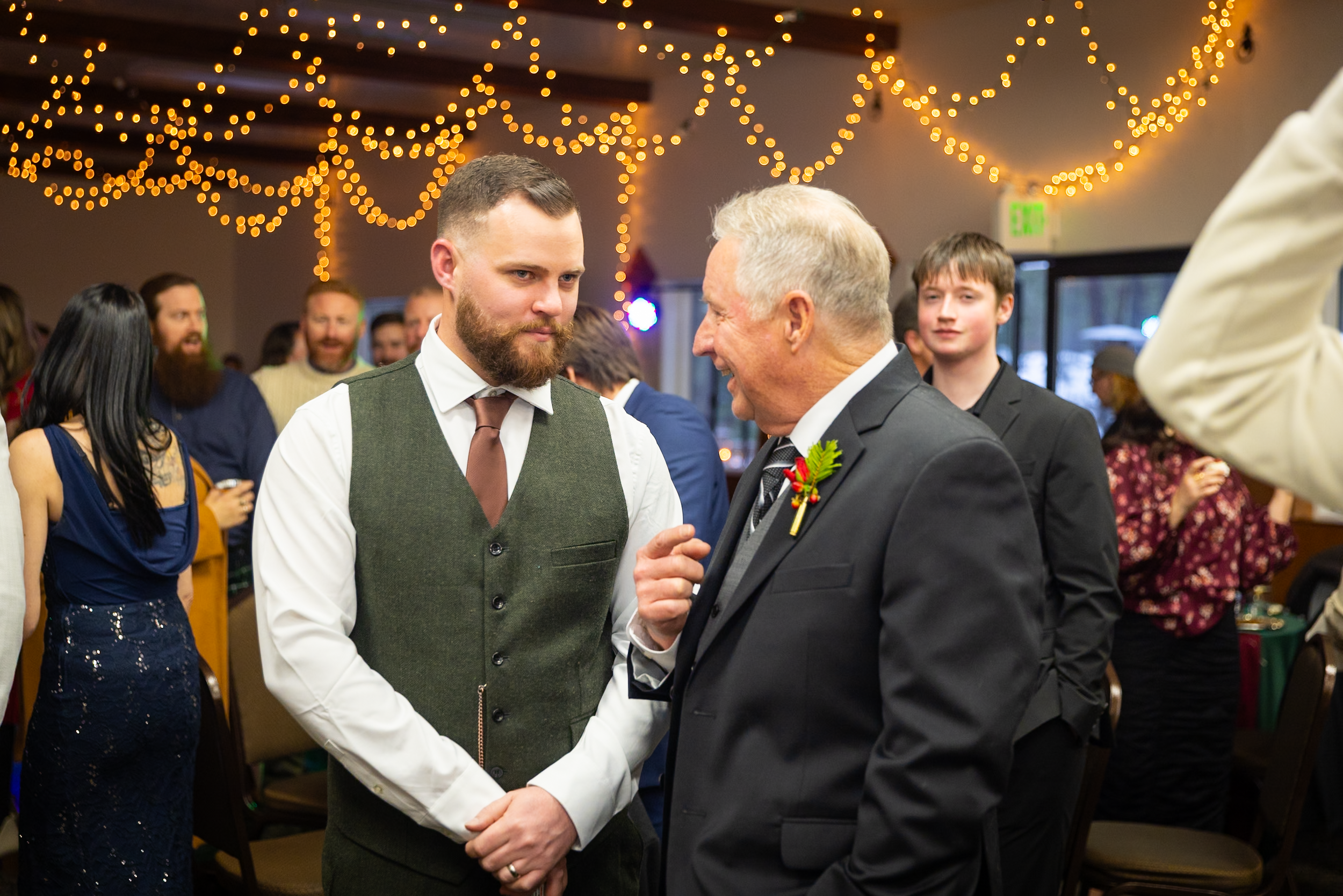 Emily & Austin-273.png