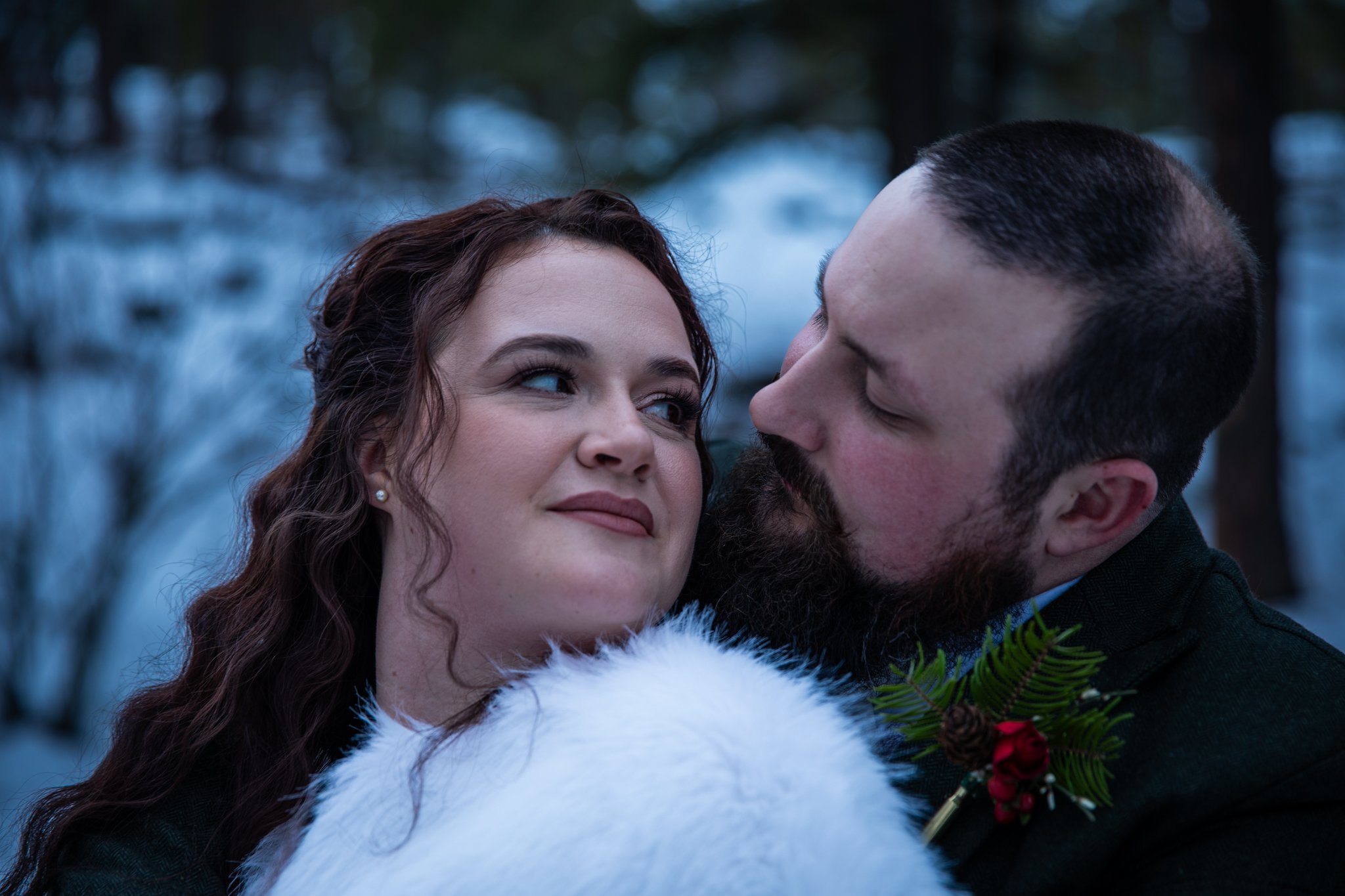 Emily & Austin Preview-10.jpg