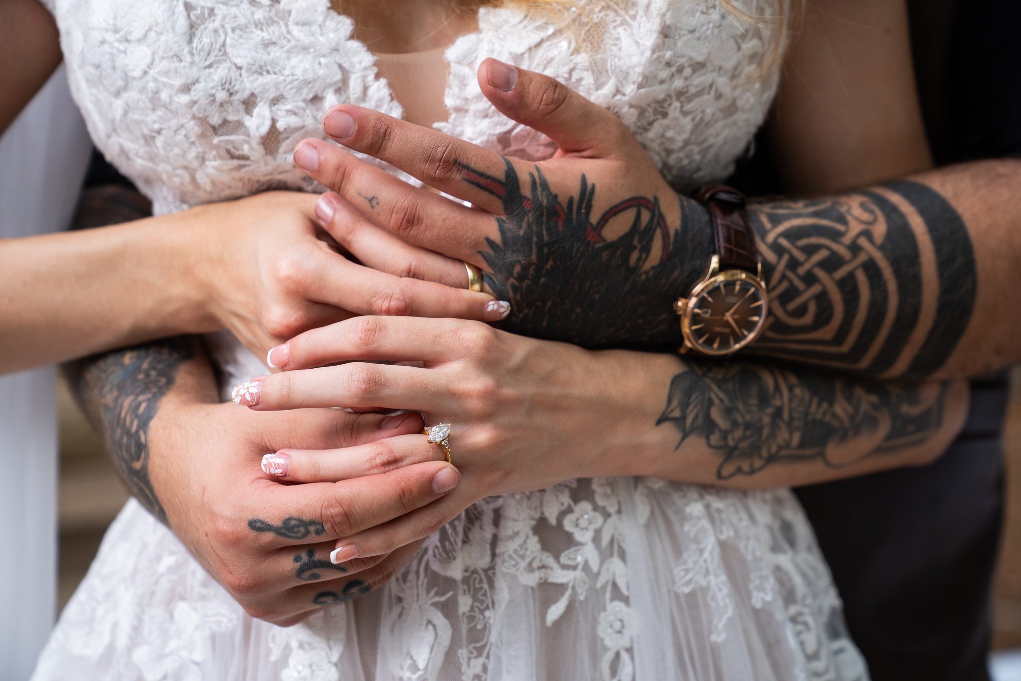 Hannah & Jon Sneak Peek-22.jpg