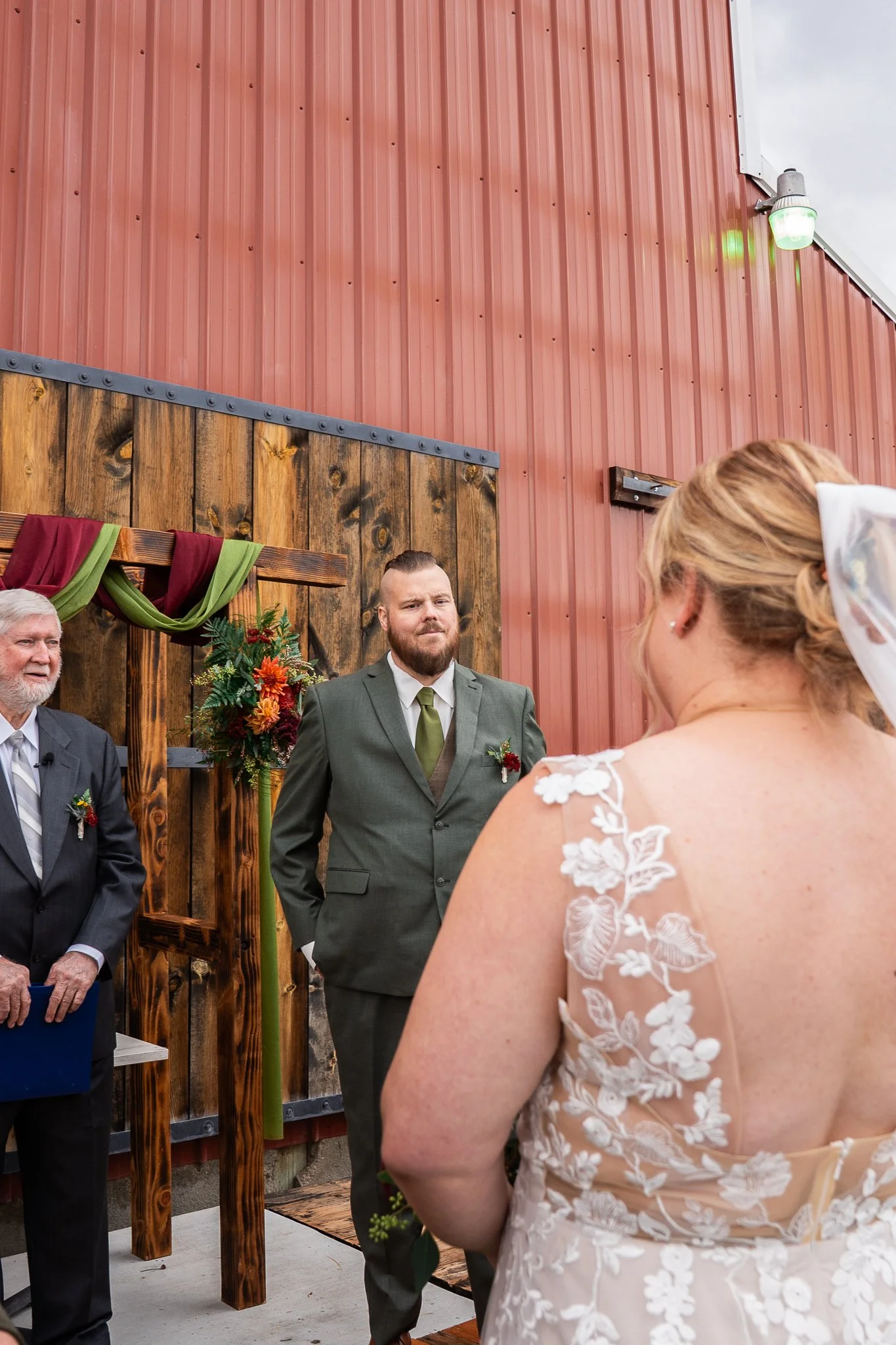 Carlisle & Chris Preview-20.jpg