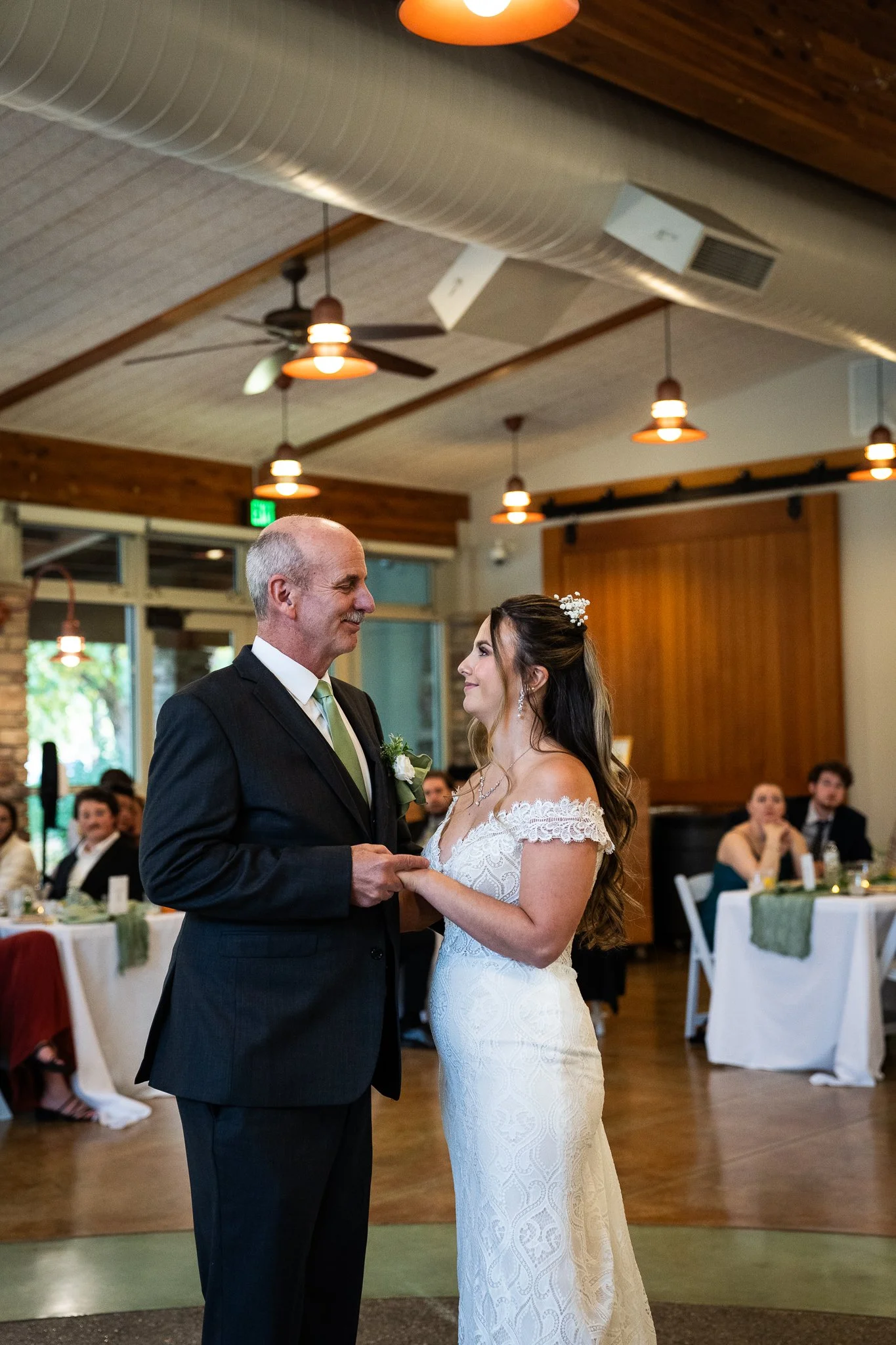 Kaylee & Nathan Preview-05.jpg