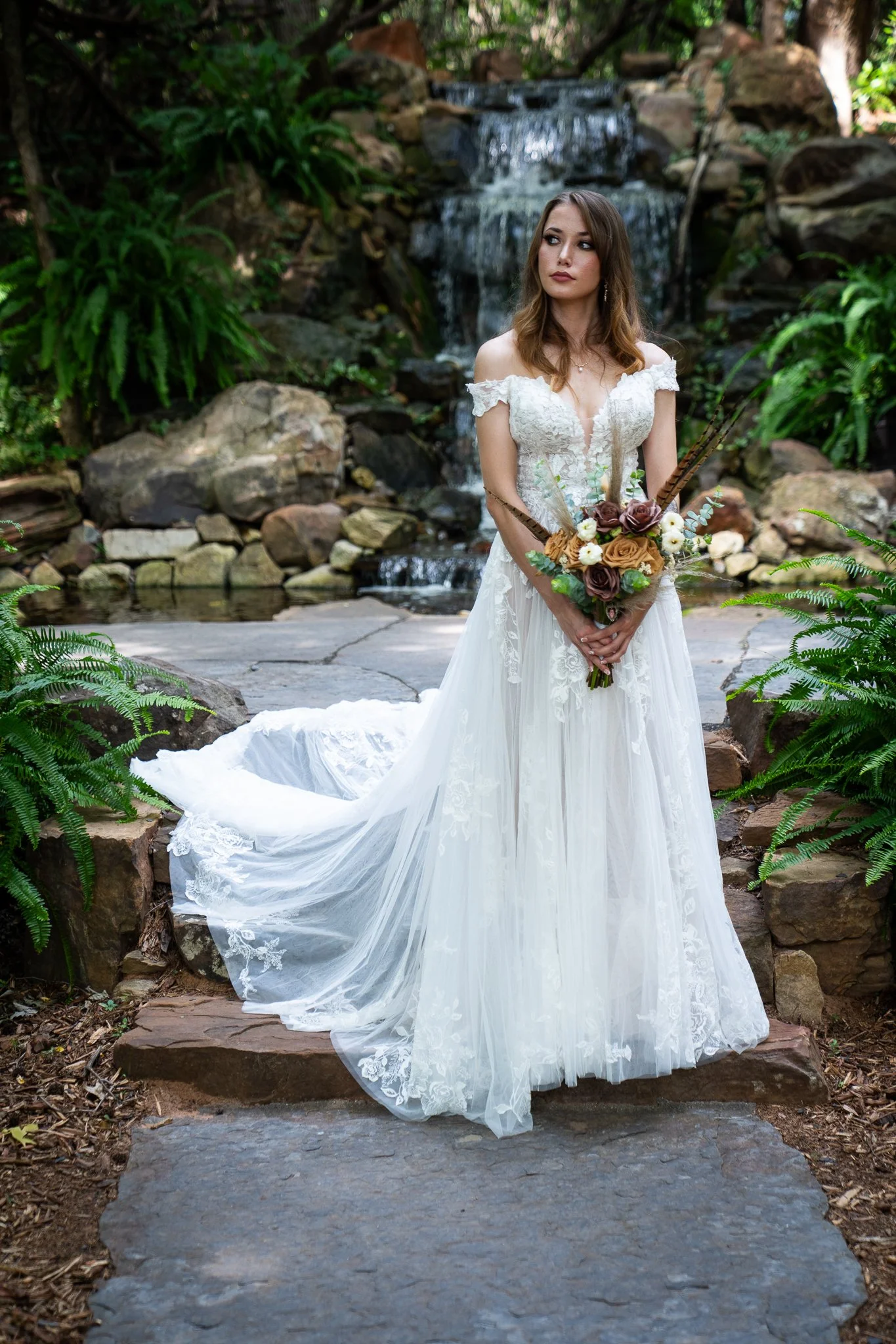 Hannah & Jon Sneak Peek-6.jpg